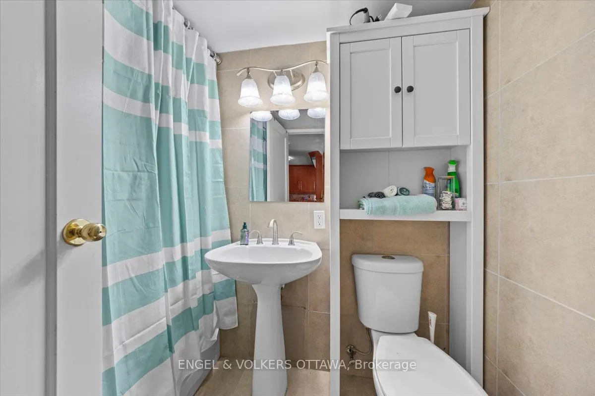 158A McArthur Avenue E, #908