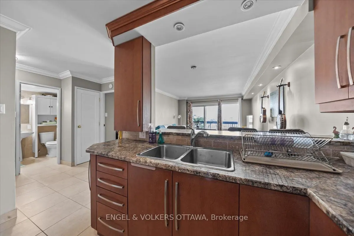 158A McArthur Avenue E, #908