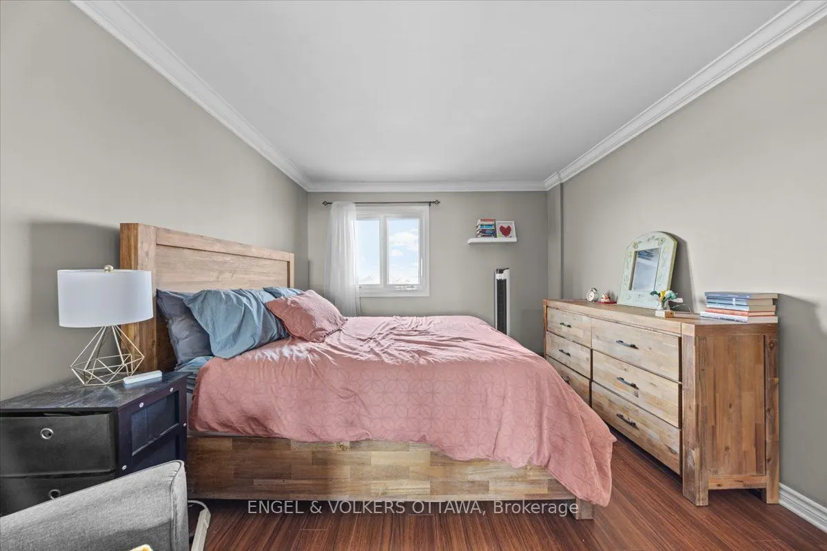 158A McArthur Avenue E, #908