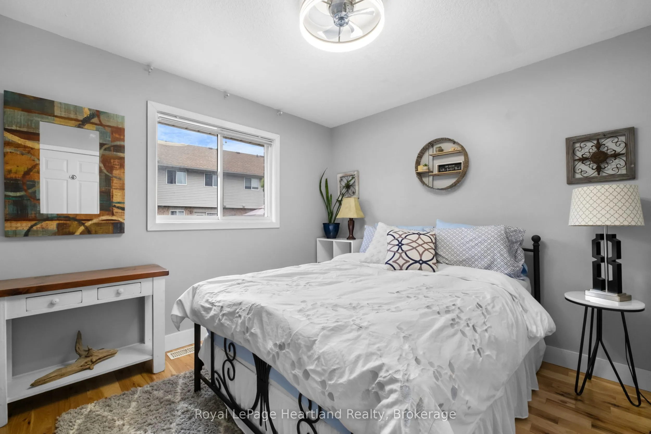 9 Parkhaven Crescent