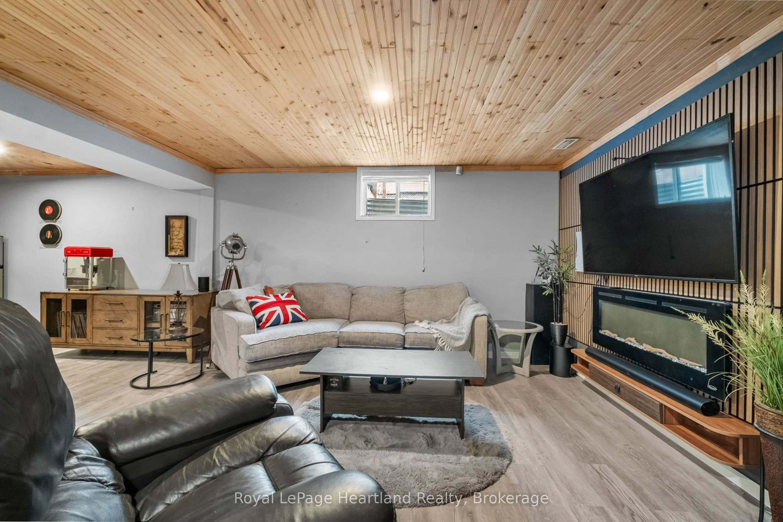 9 Parkhaven Crescent