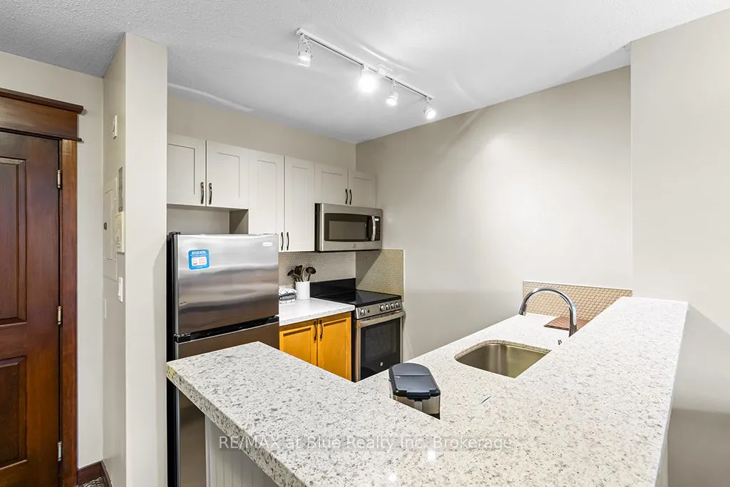 152 Jozo Weider Boulevard, #316
