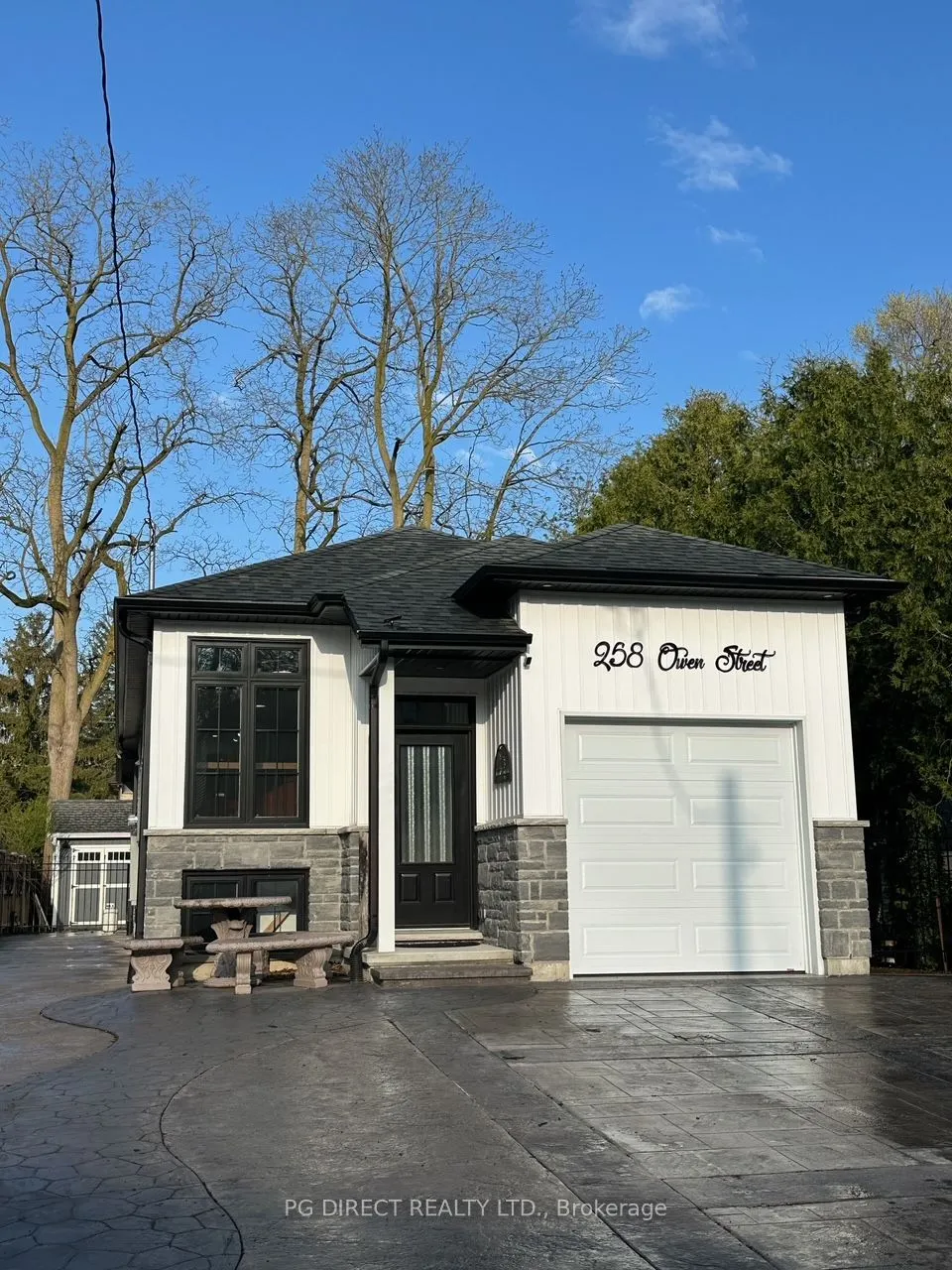 258 Owen Street