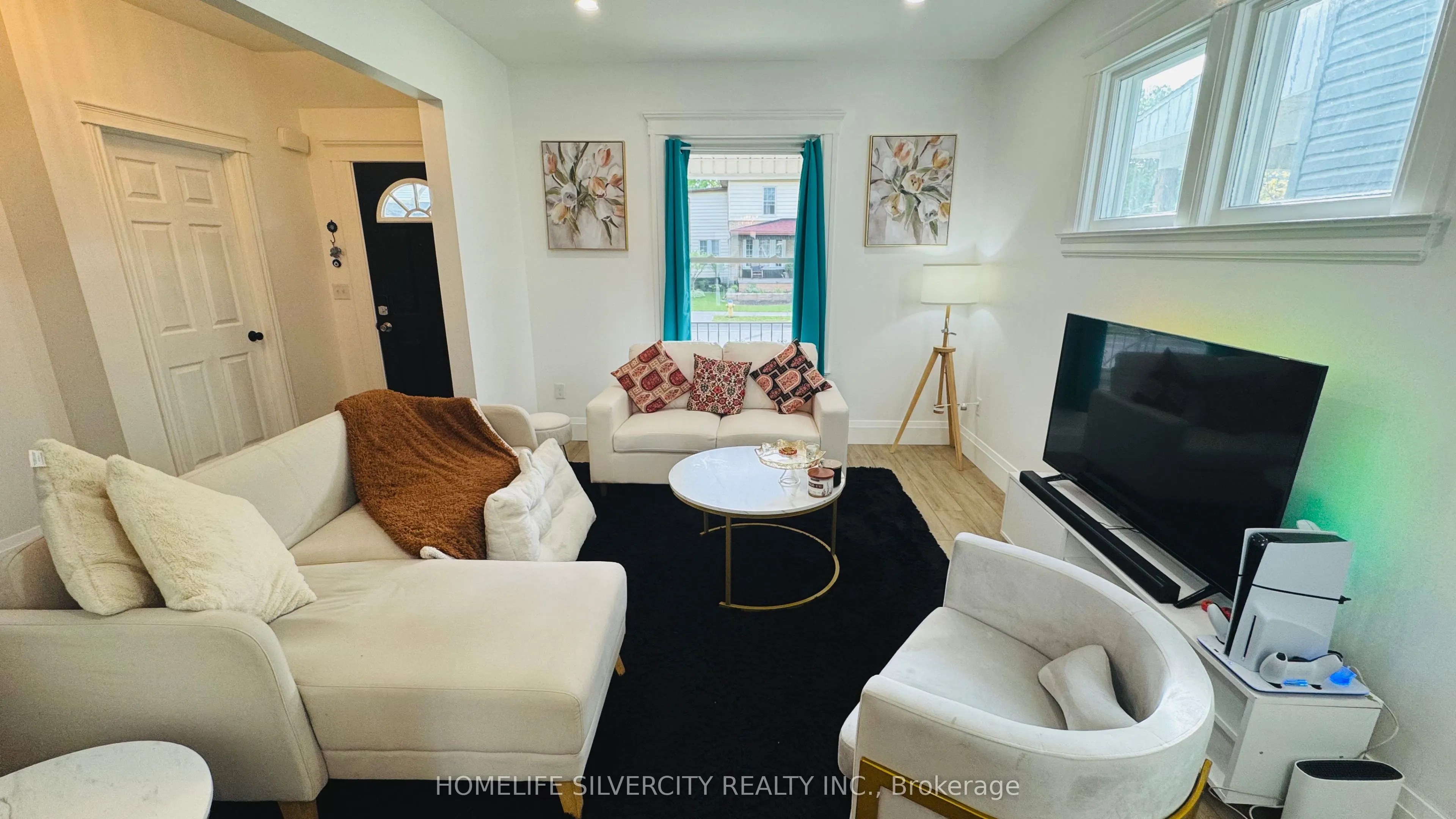 388 Gladstone Avenue
