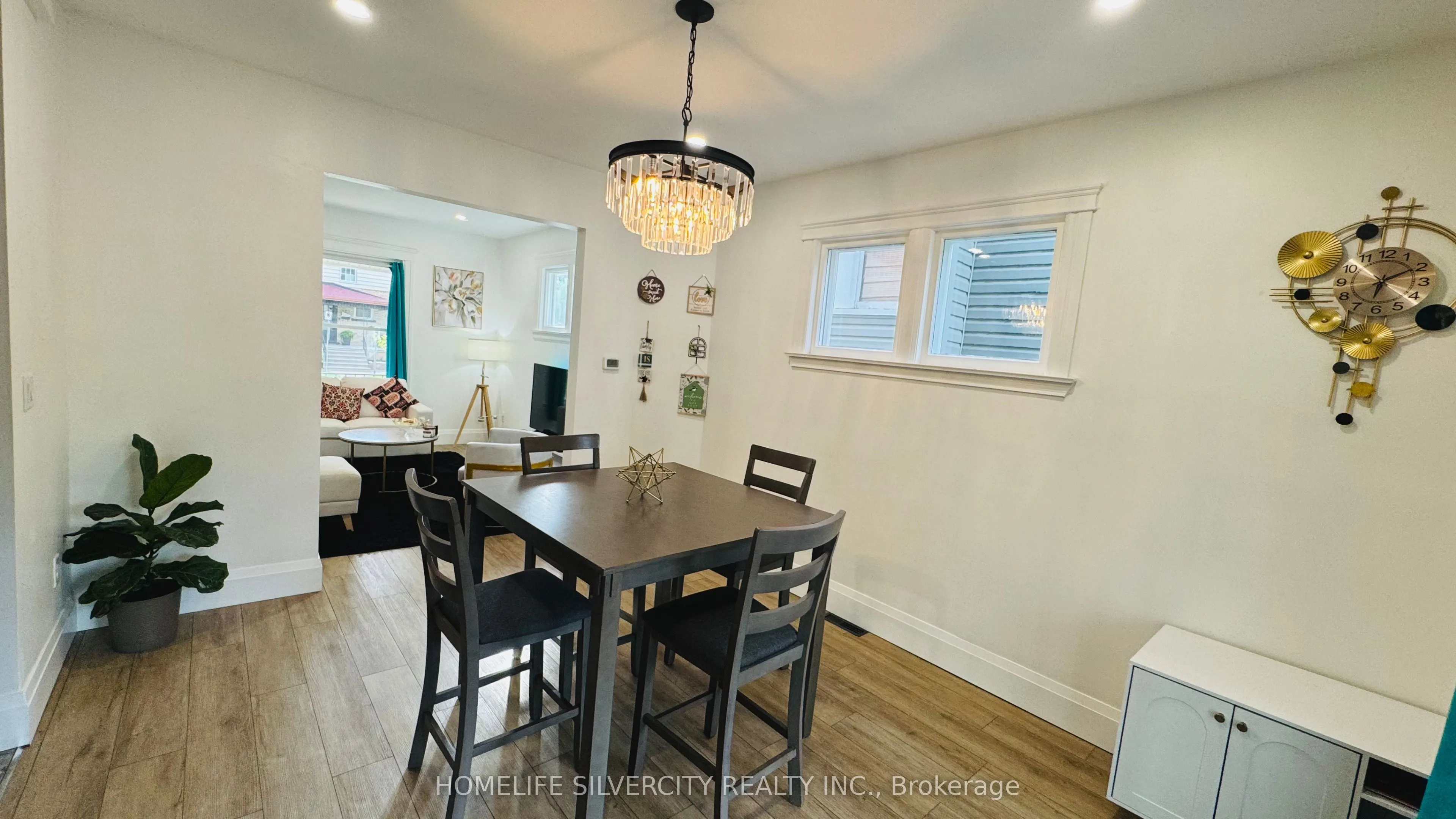 388 Gladstone Avenue