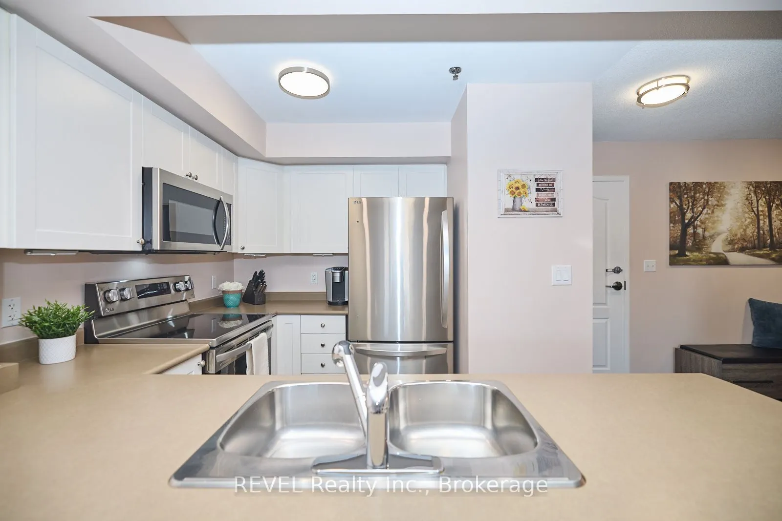330 Prince Charles Drive, #1209
