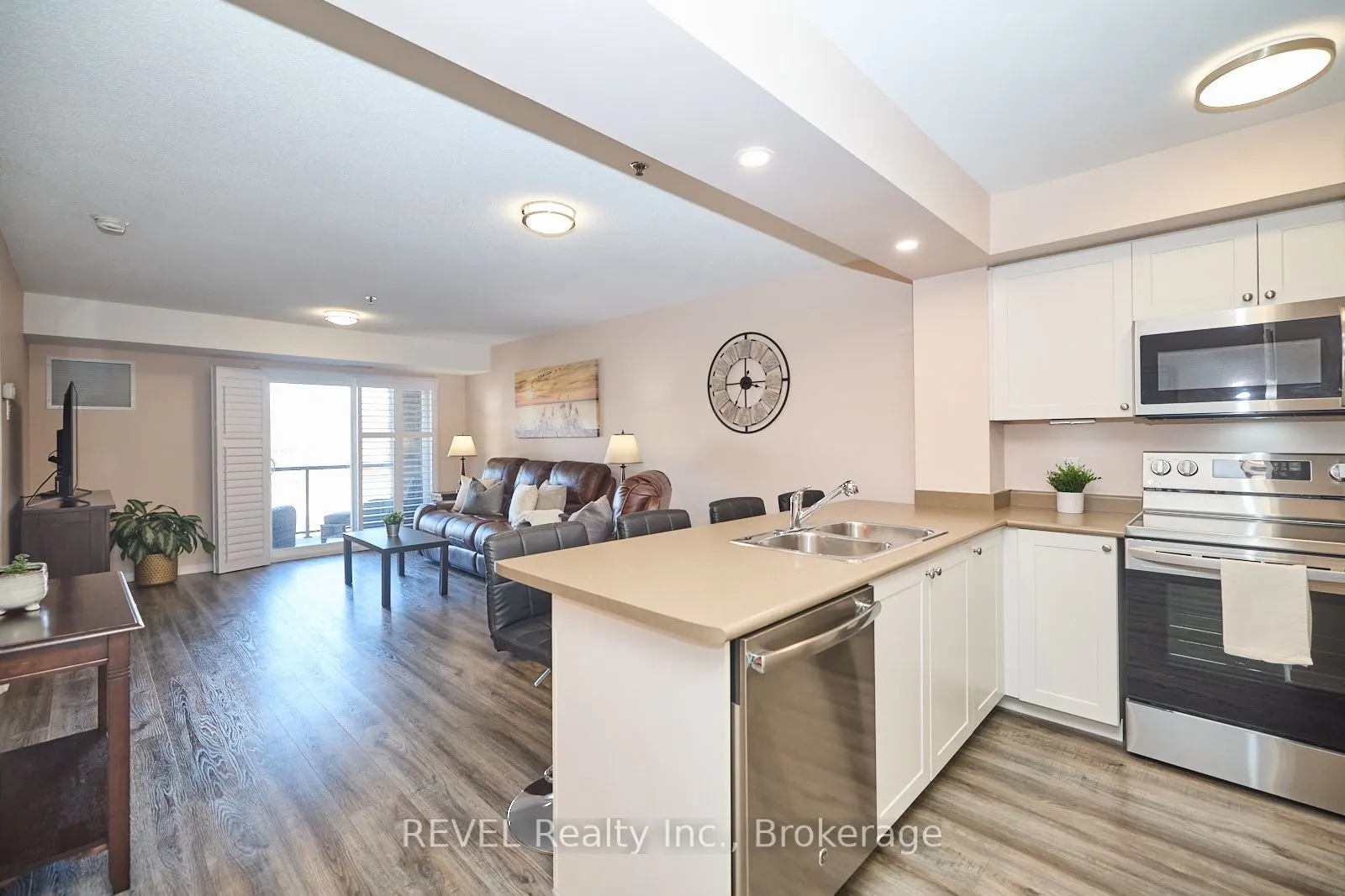 330 Prince Charles Drive, #1209