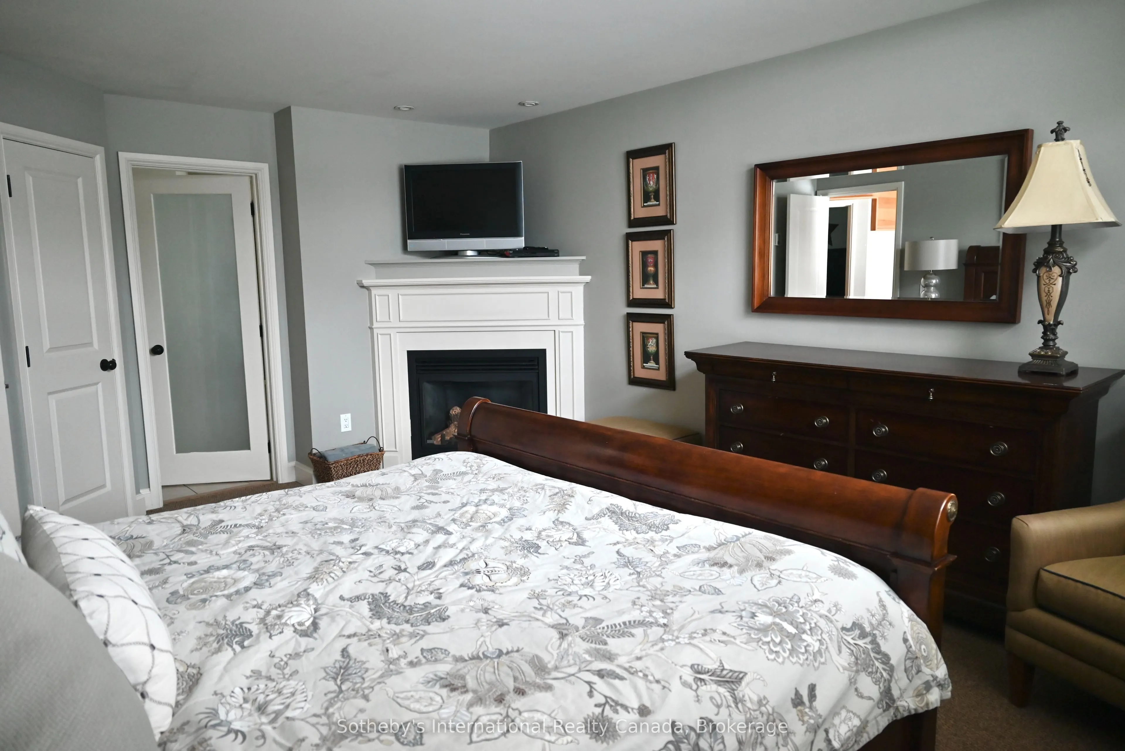 3876 Muskoka Road 118 Road W, #C4 W9