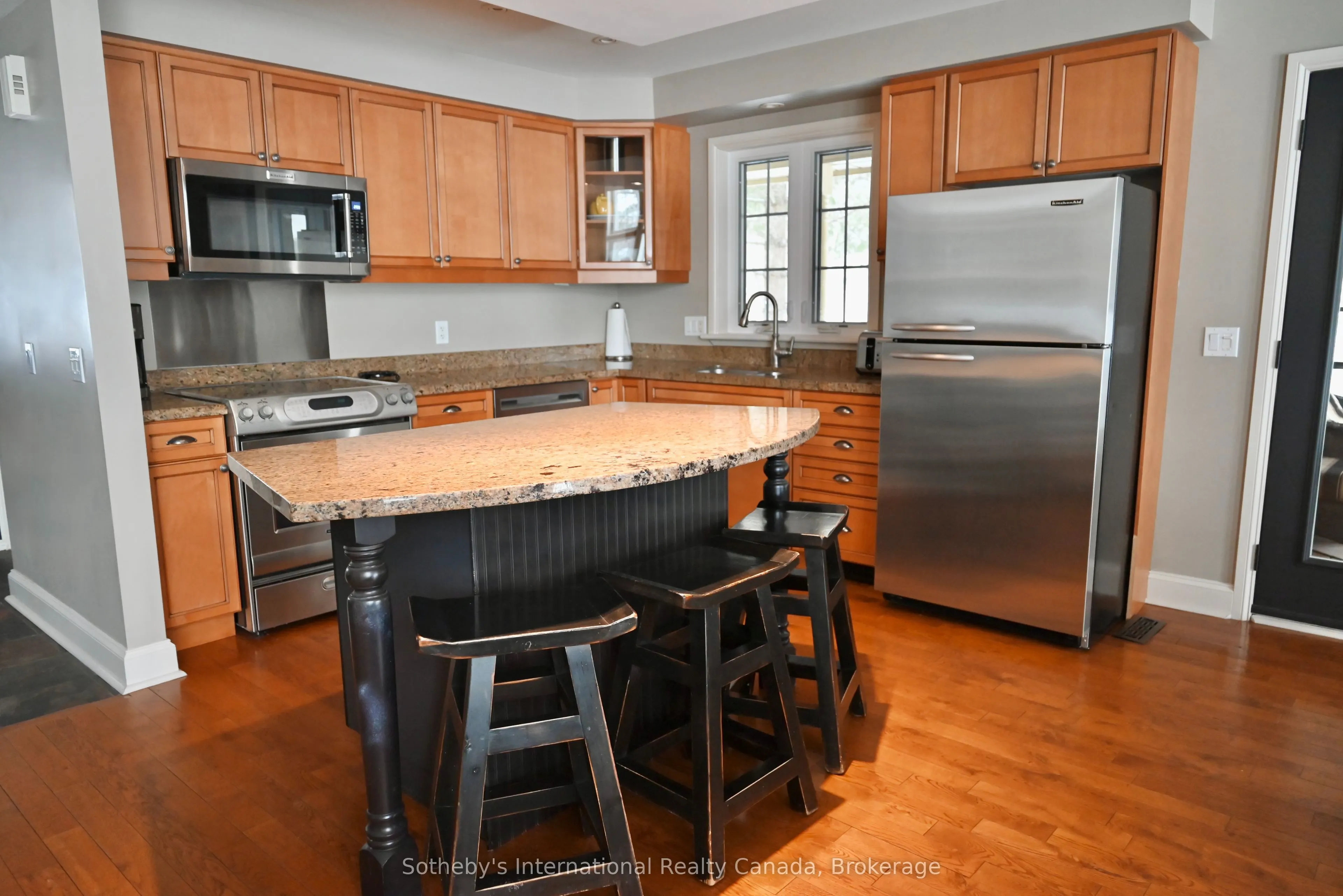 3876 Muskoka Road 118 Road W, #C4 W9