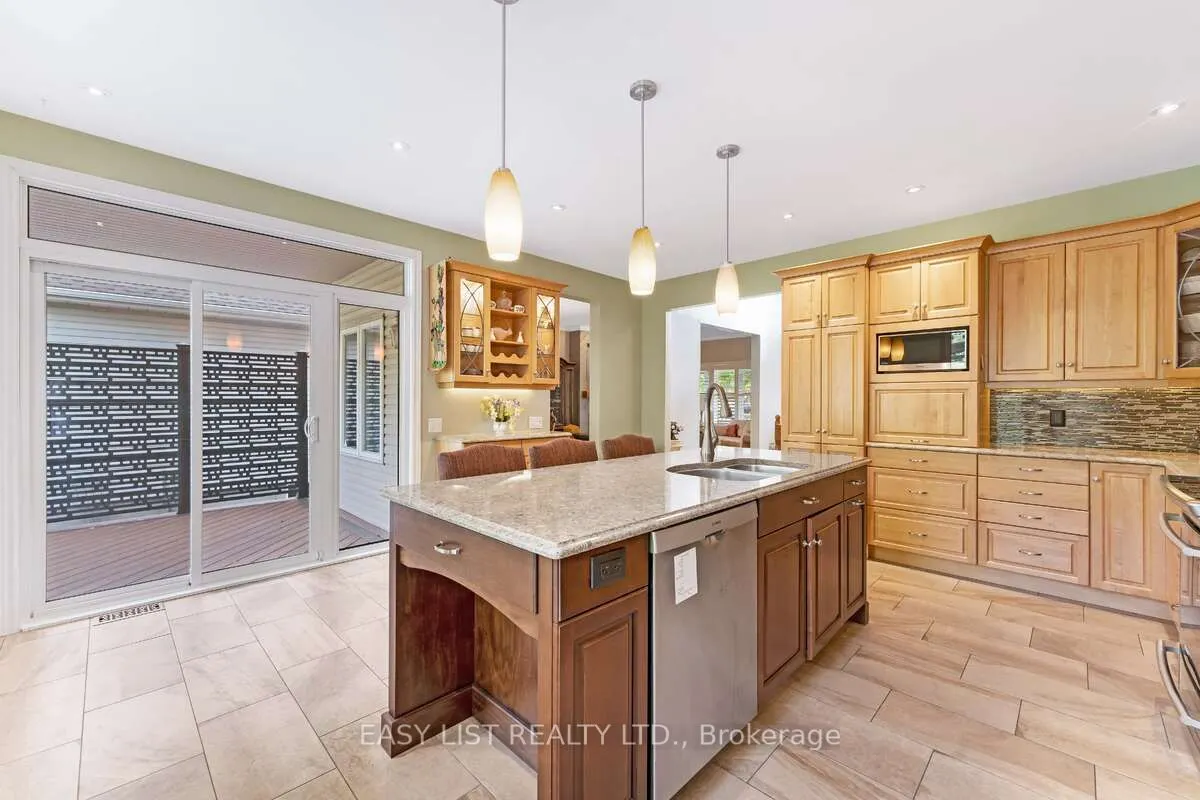 31 Forest Creek Drive