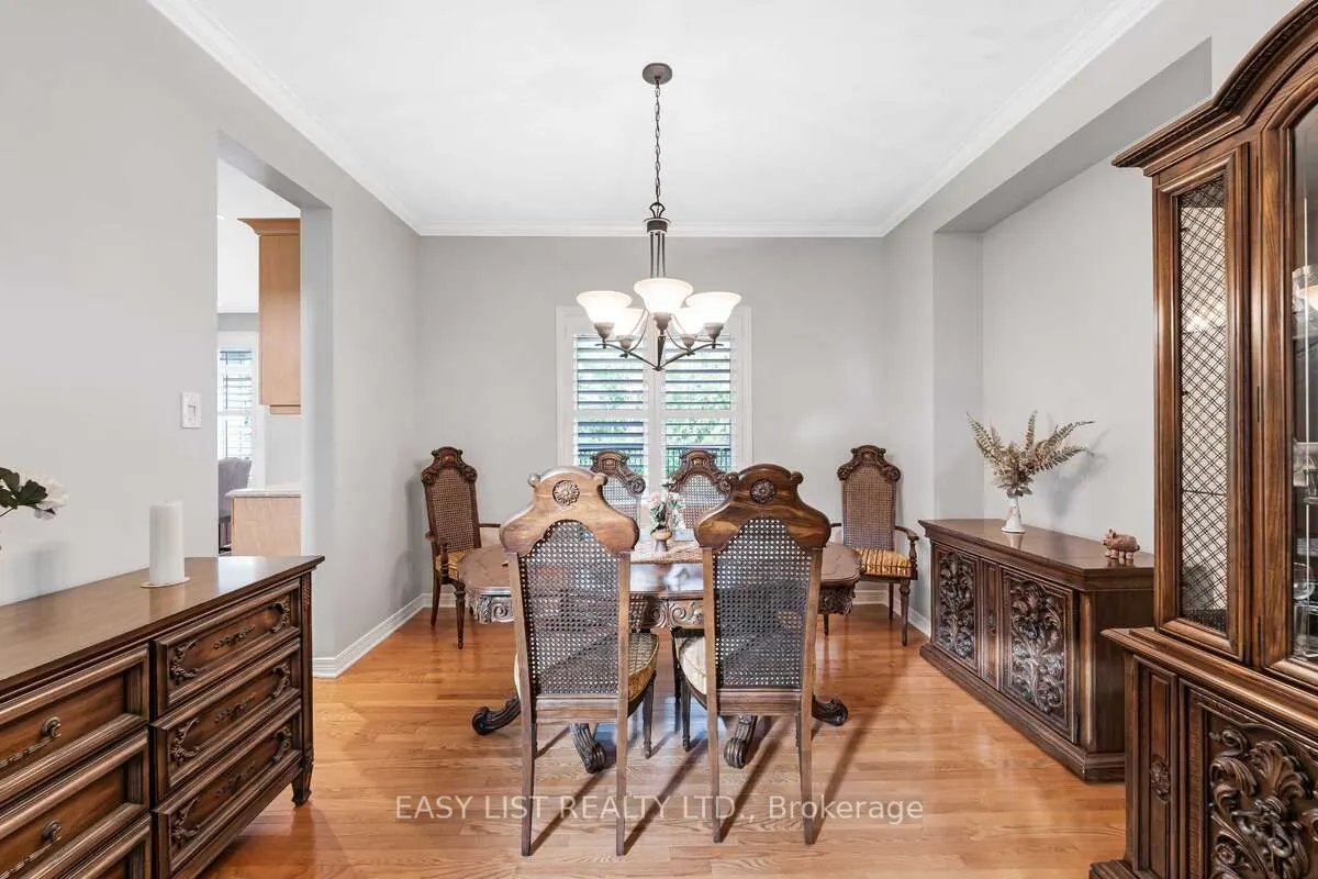 31 Forest Creek Drive
