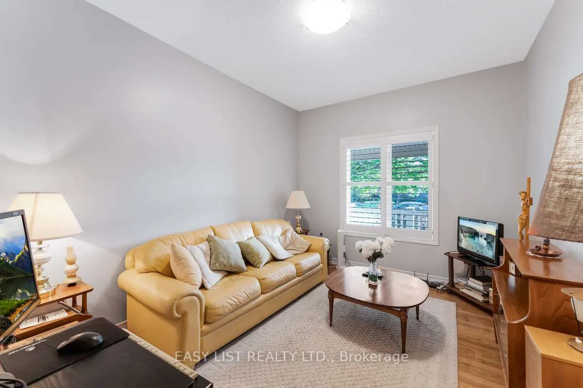 31 Forest Creek Drive