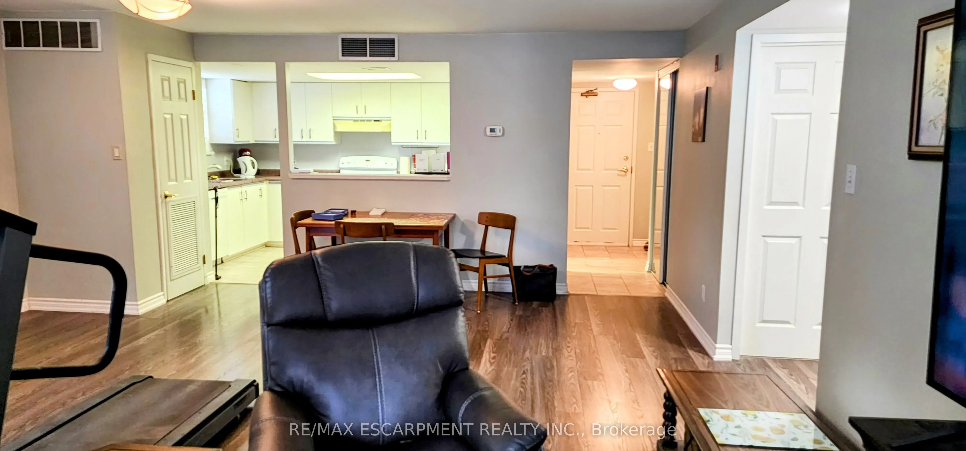 19 Lake Avenue S, #204