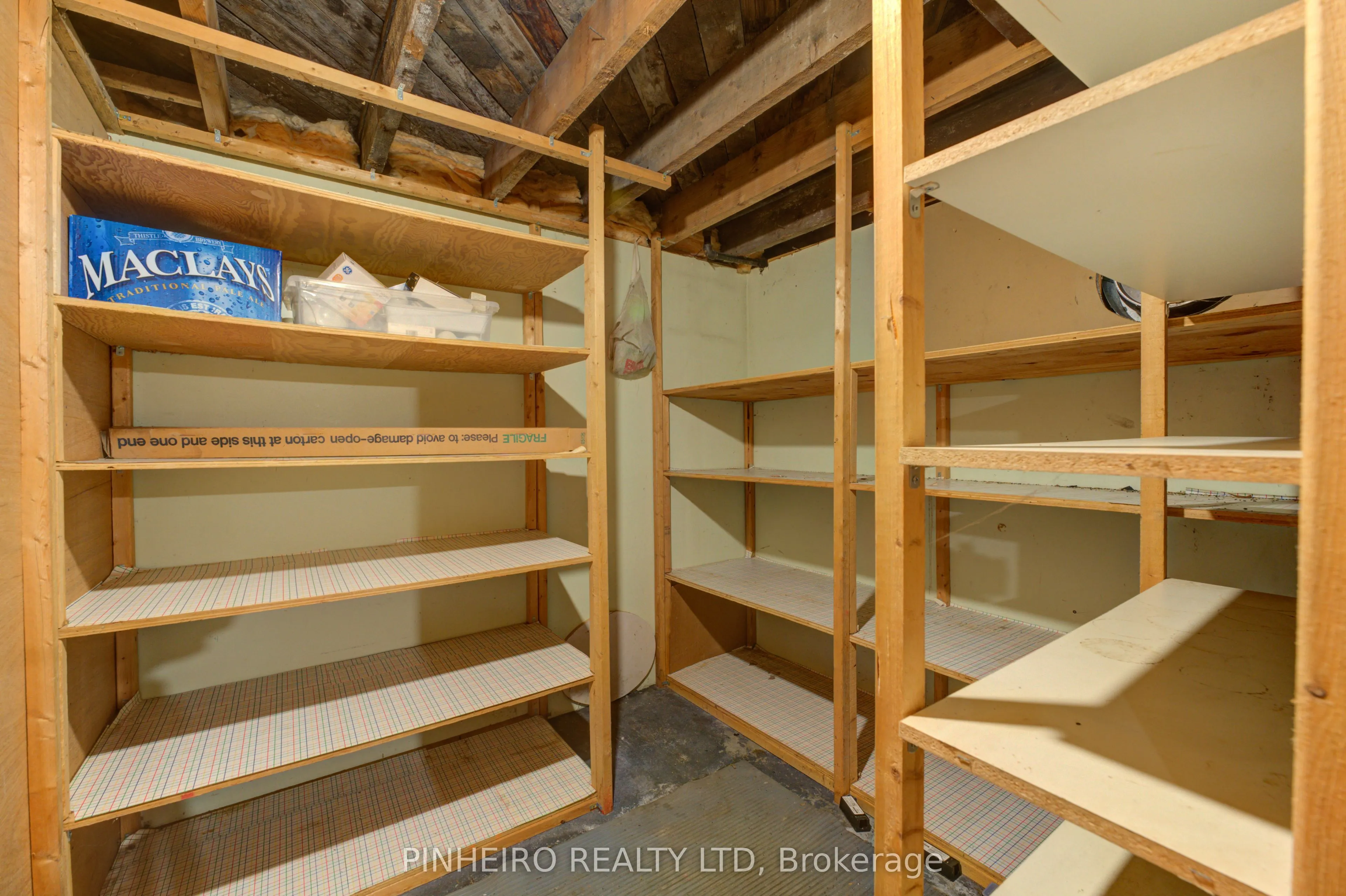 285 Front Street E