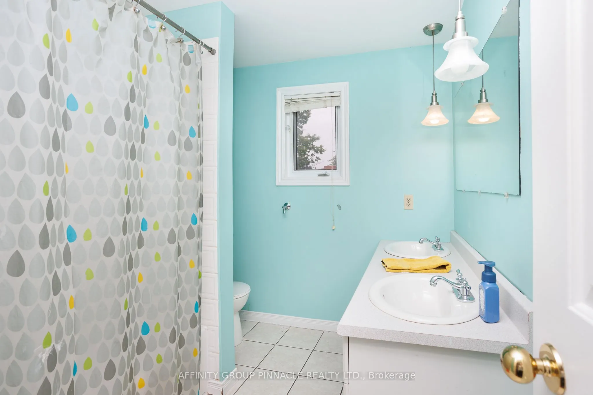 60 Sanderling Crescent