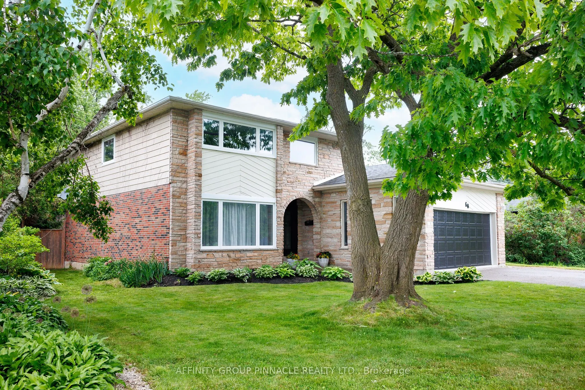 60 Sanderling Crescent