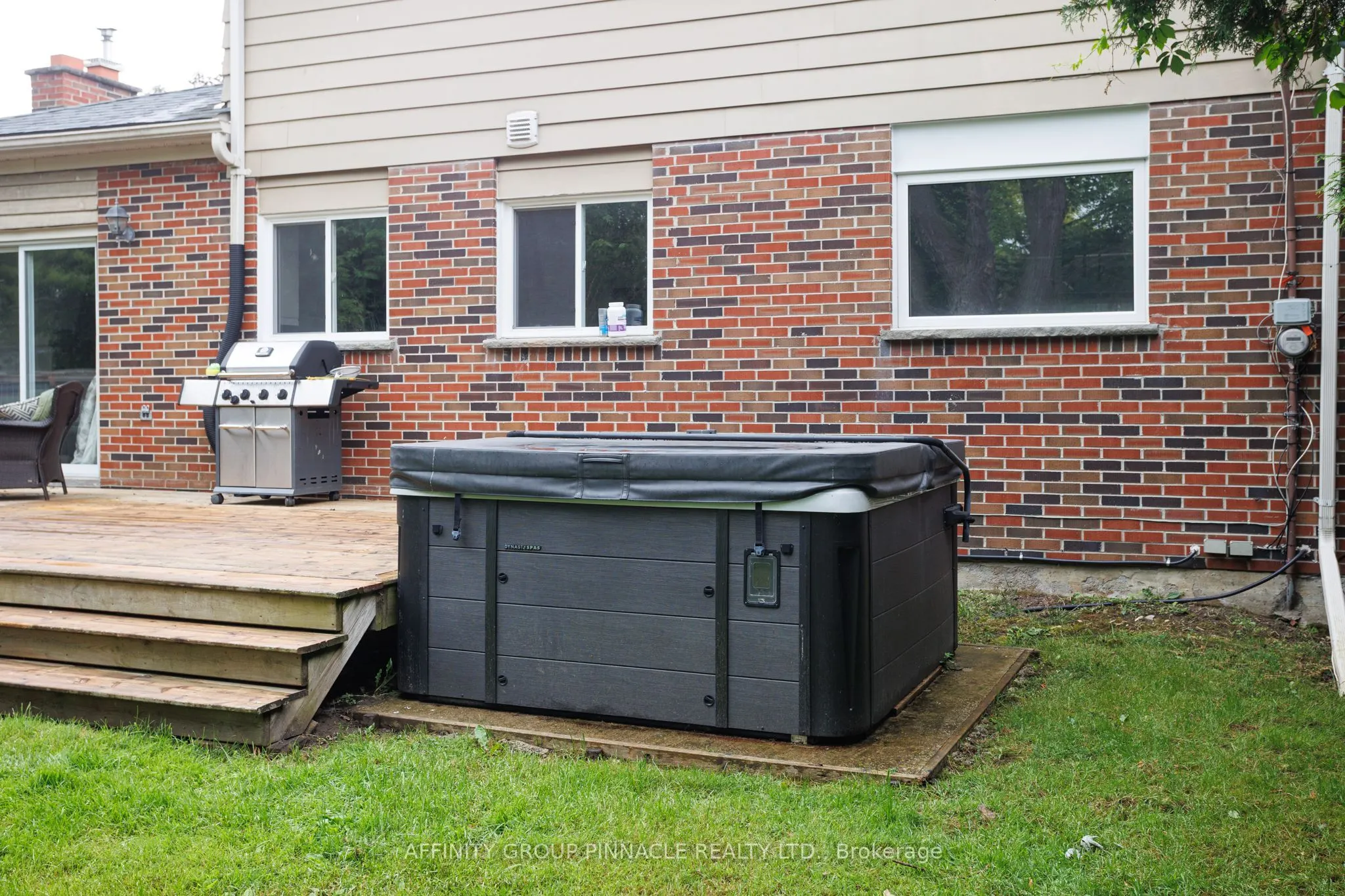 60 Sanderling Crescent