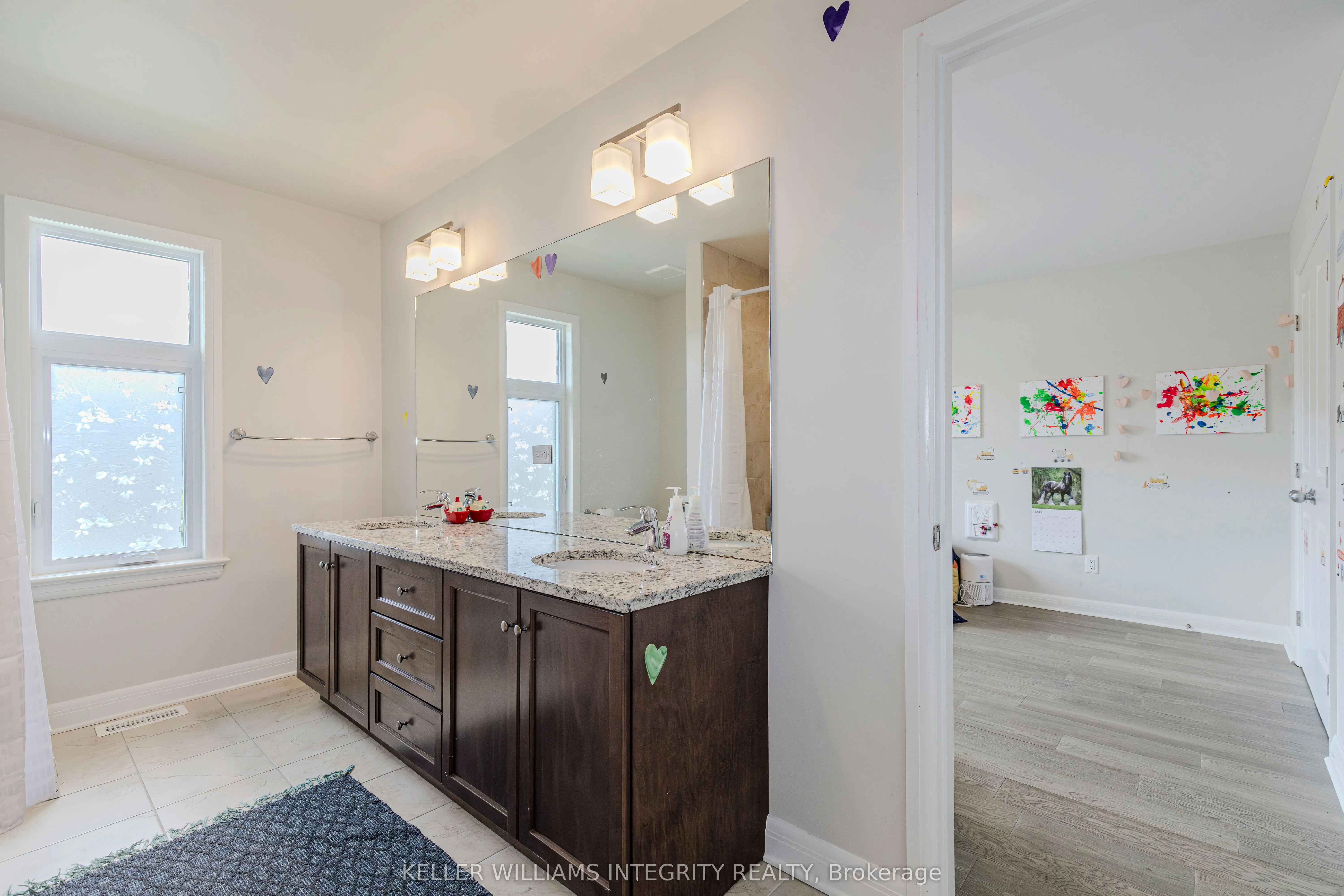 131 Escarpment Crescent
