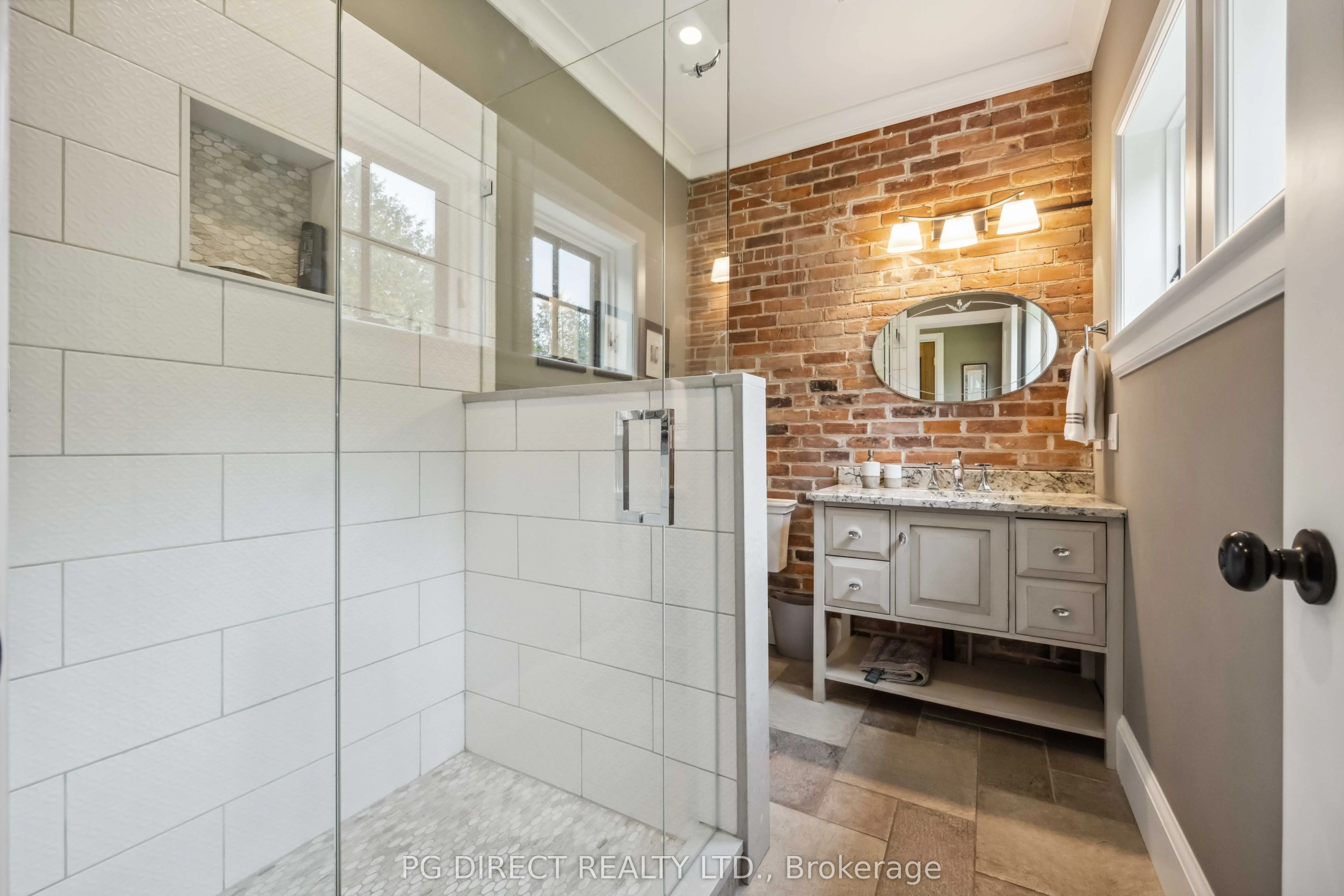 553763 Road 55