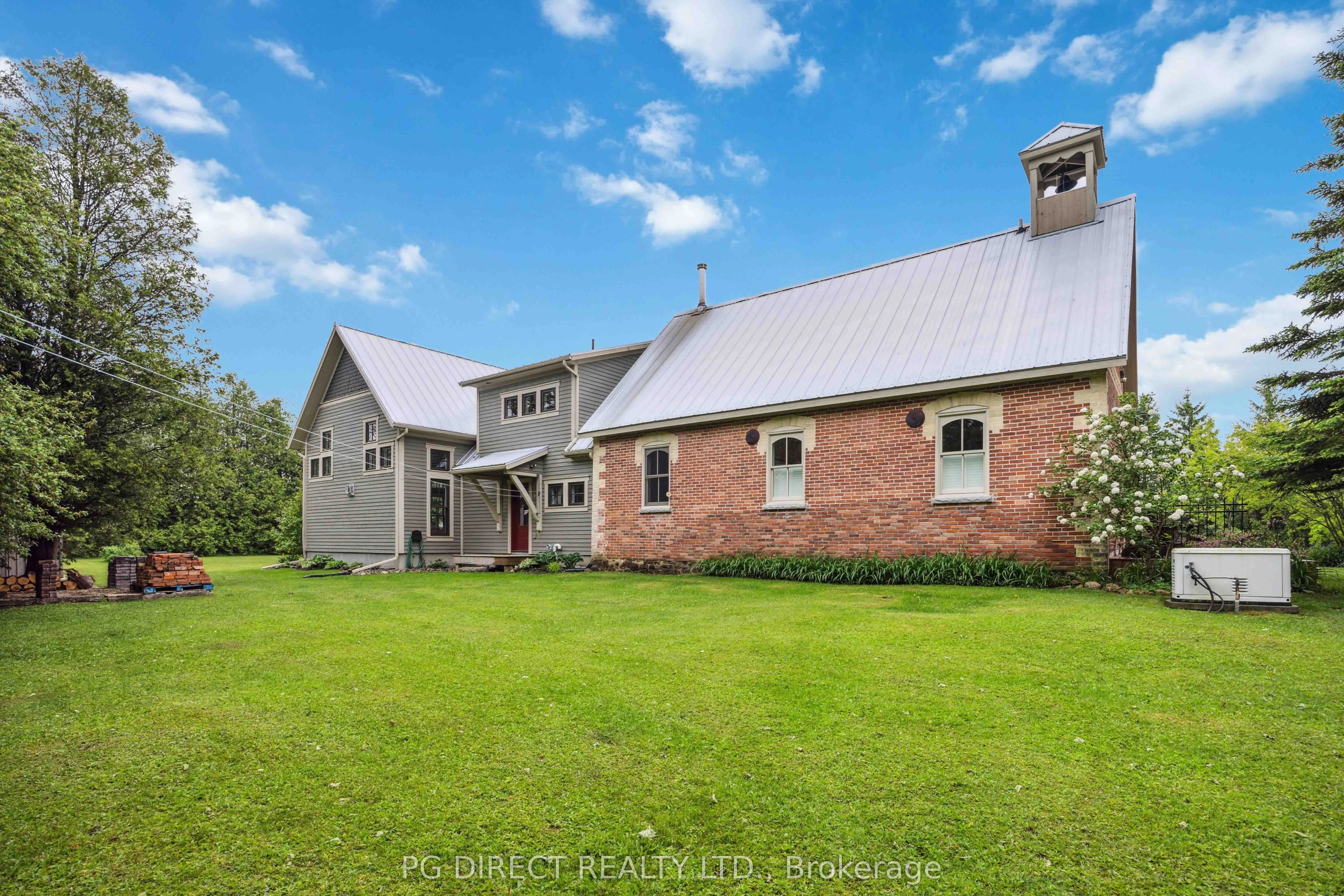 553763 Road 55
