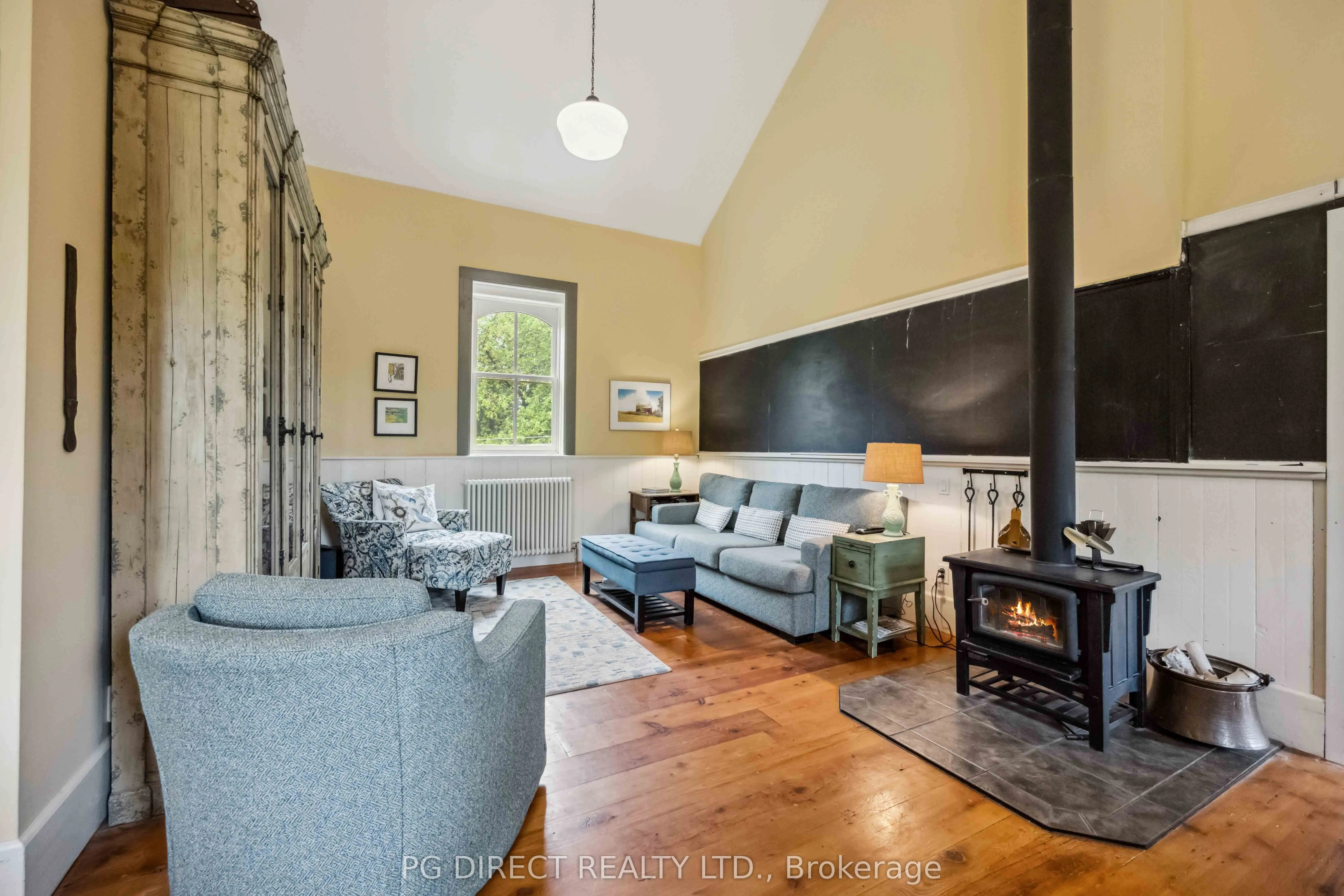 553763 Road 55