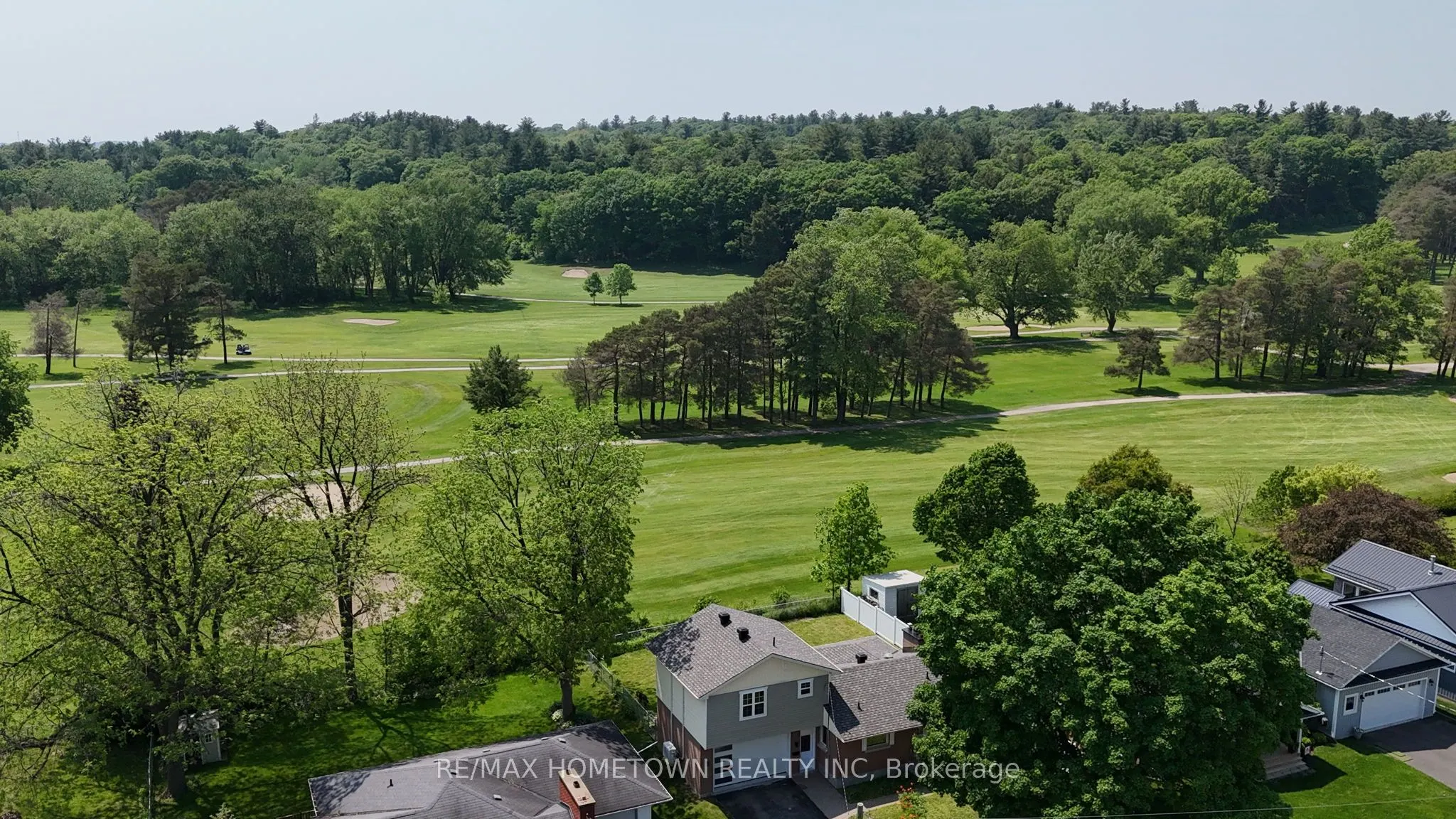 49 Fairway Crescent