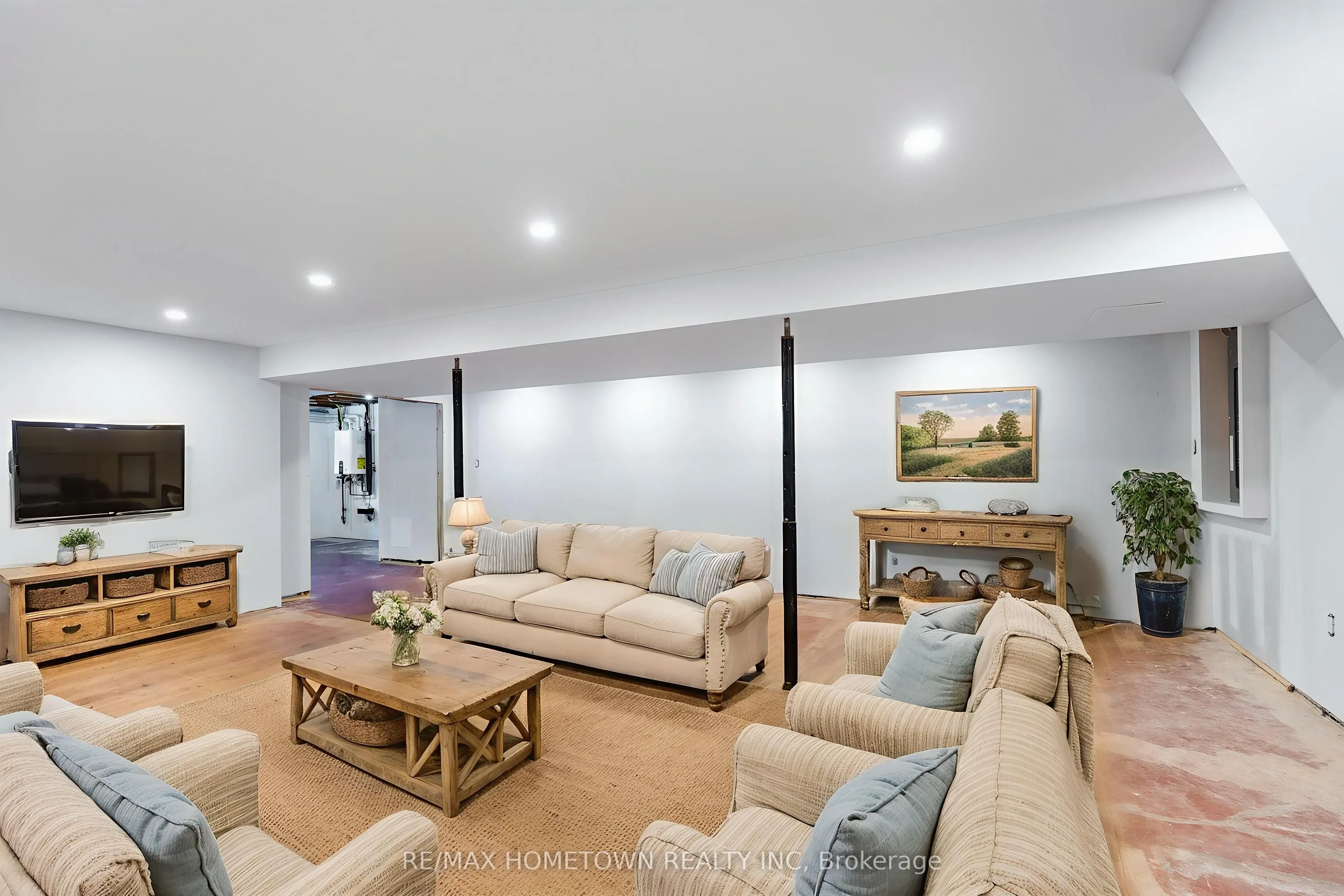 49 Fairway Crescent