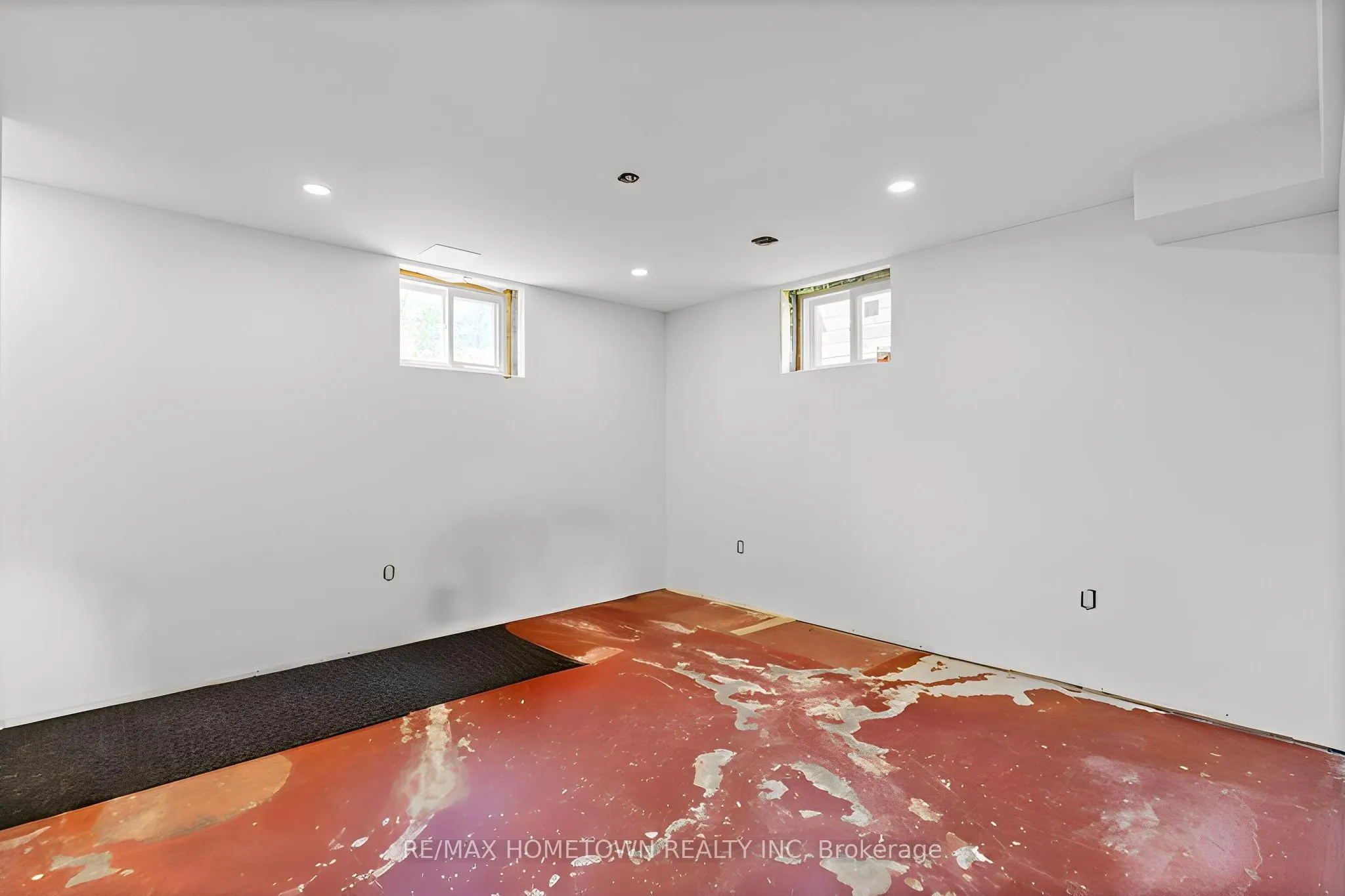 49 Fairway Crescent
