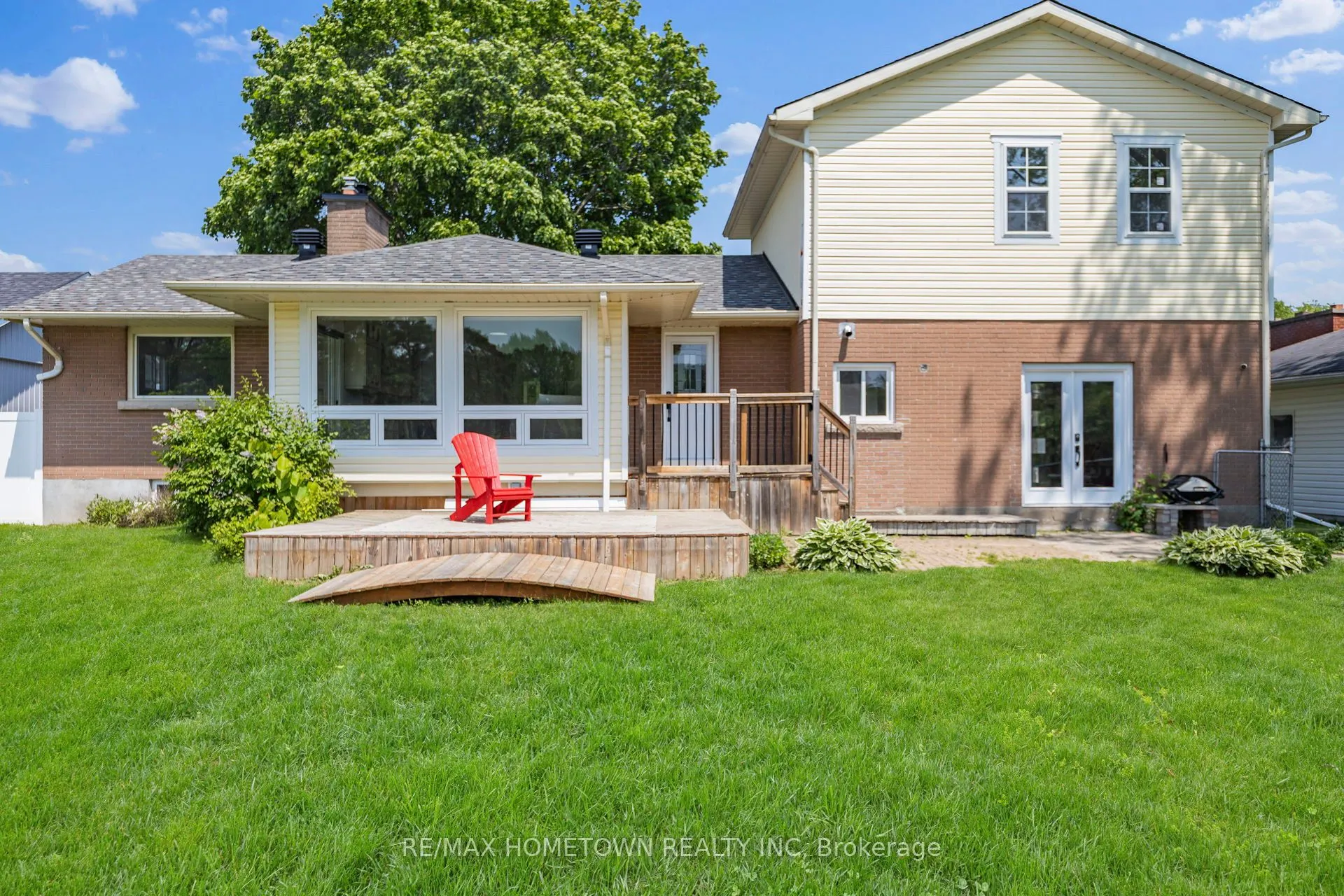 49 Fairway Crescent