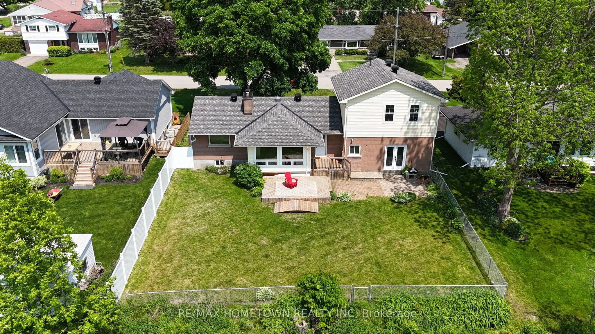 49 Fairway Crescent