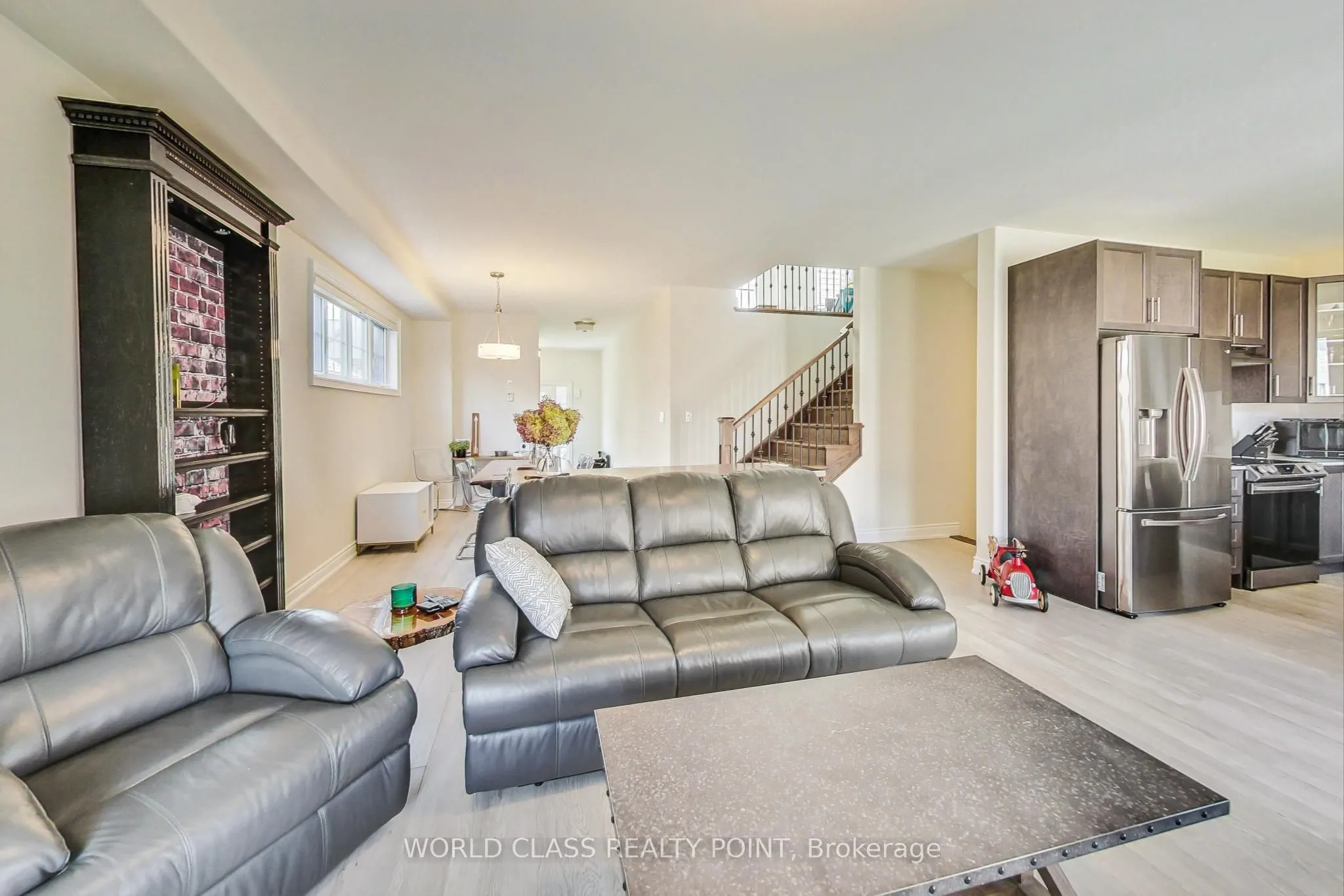 1104 Rippingale Trail