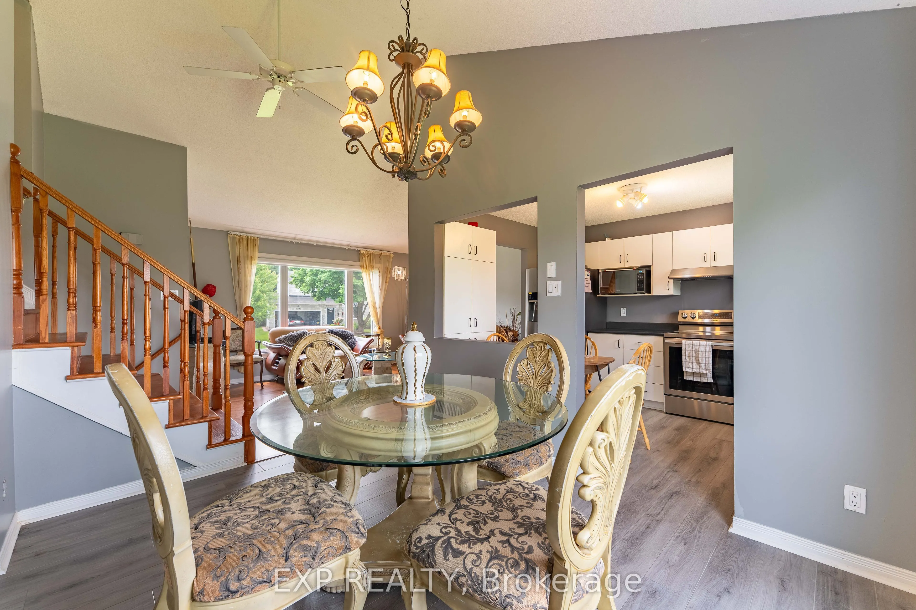 3379 DESCOTES Circle