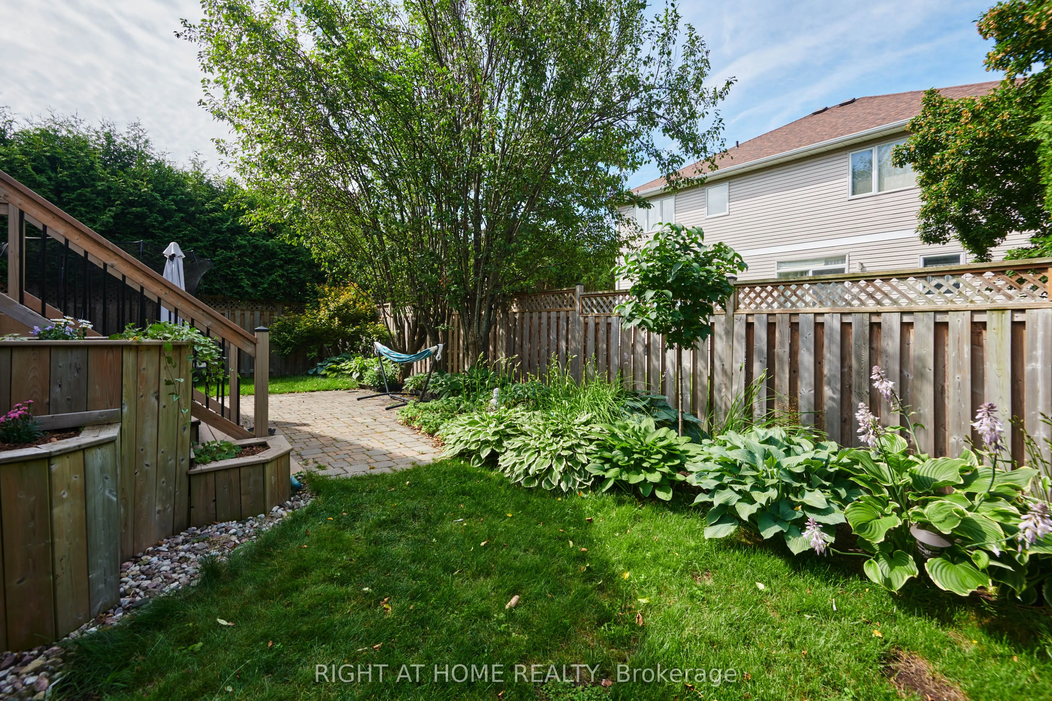 31 Forillon Crescent