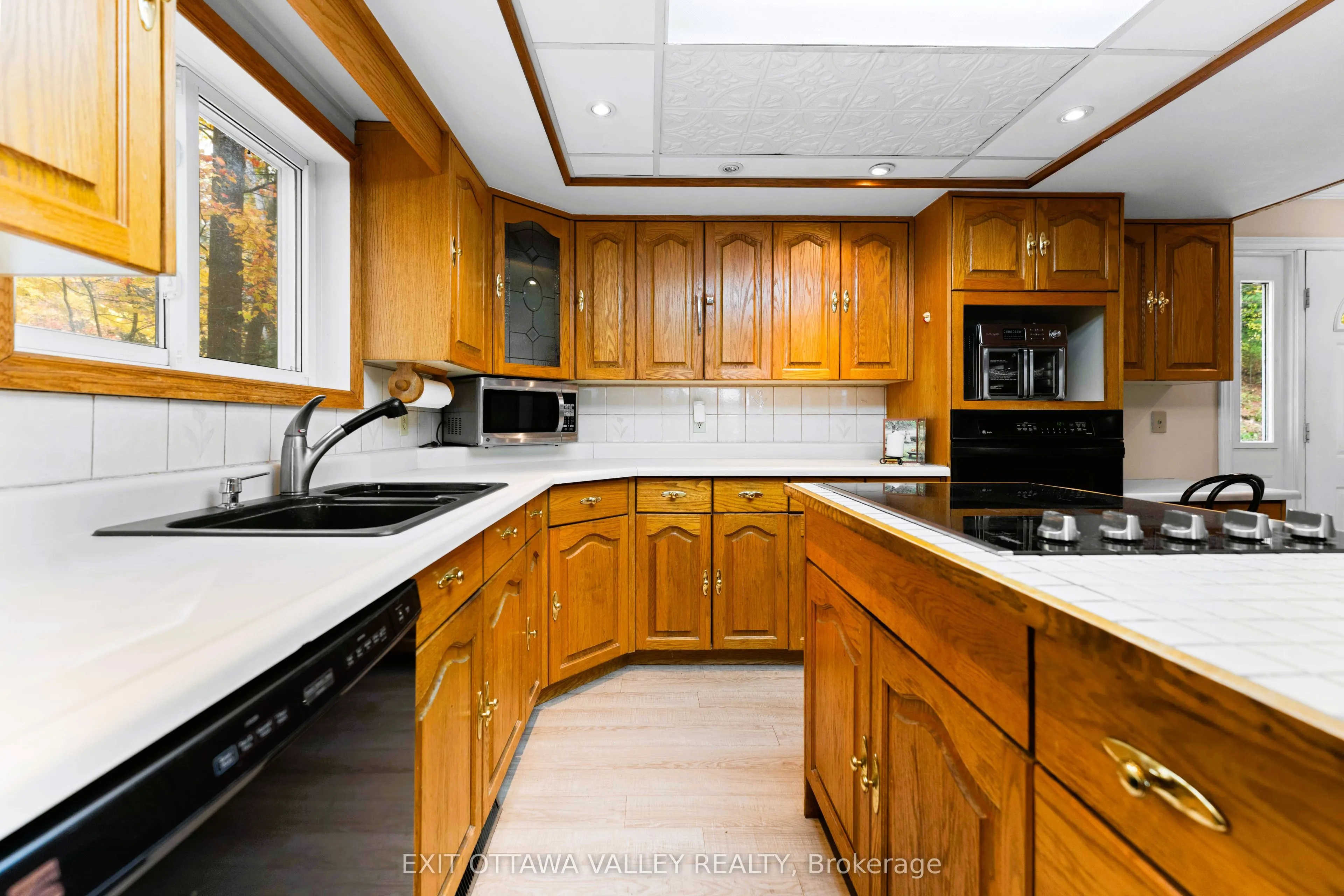88 Chris Mullin Lane