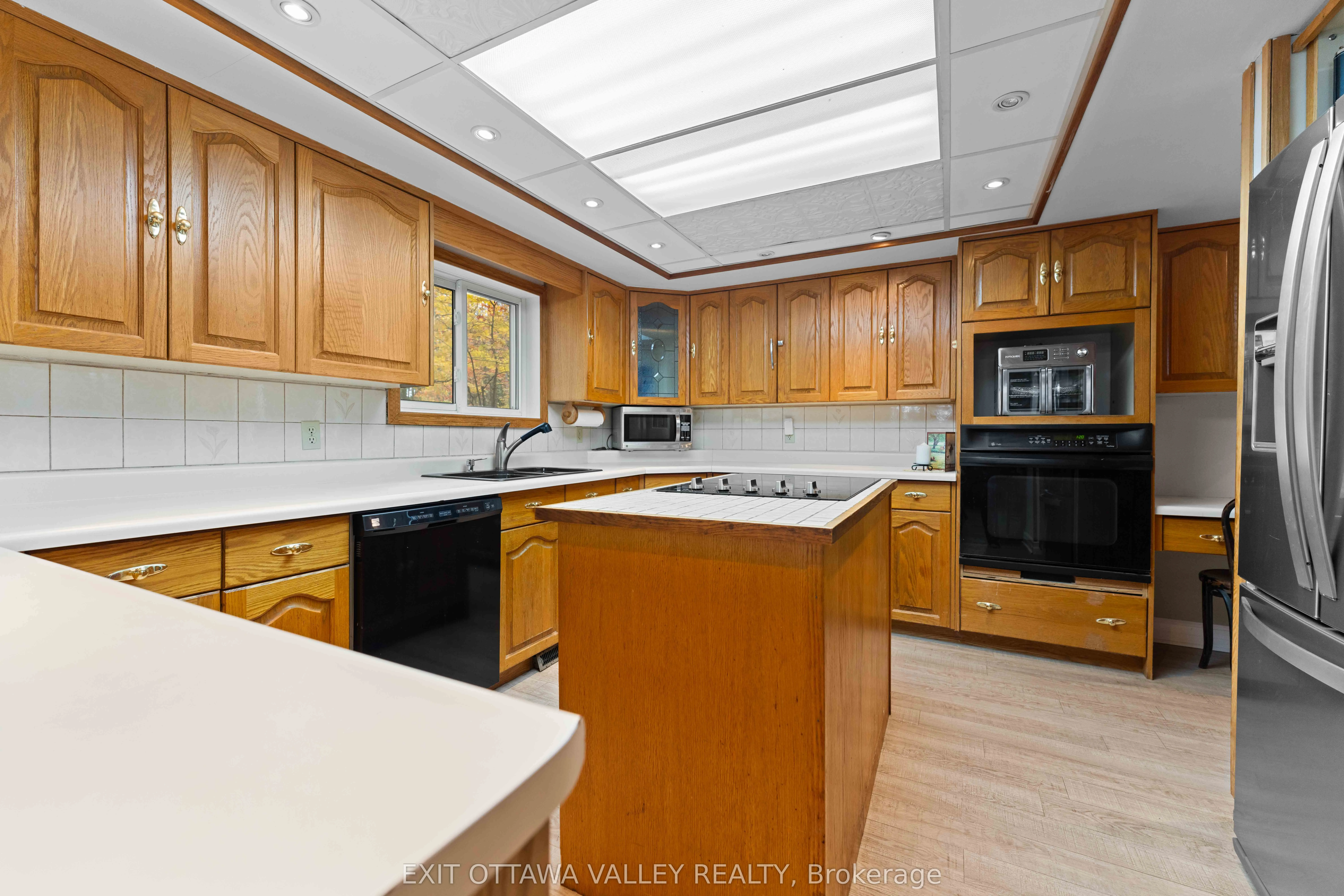 88 Chris Mullin Lane