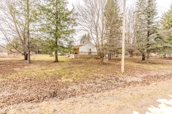 667287 20 Side Road
