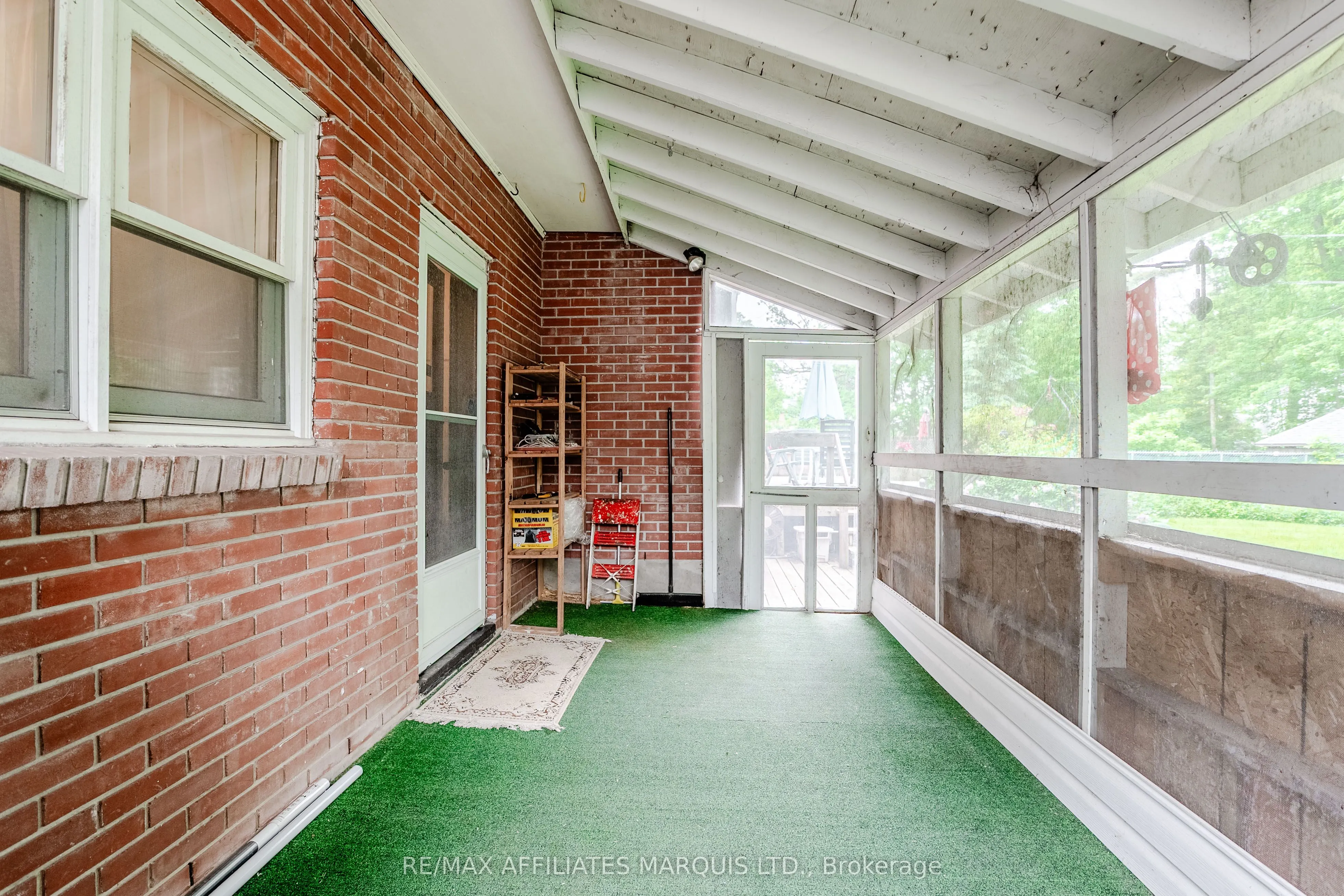1610 Charles Street