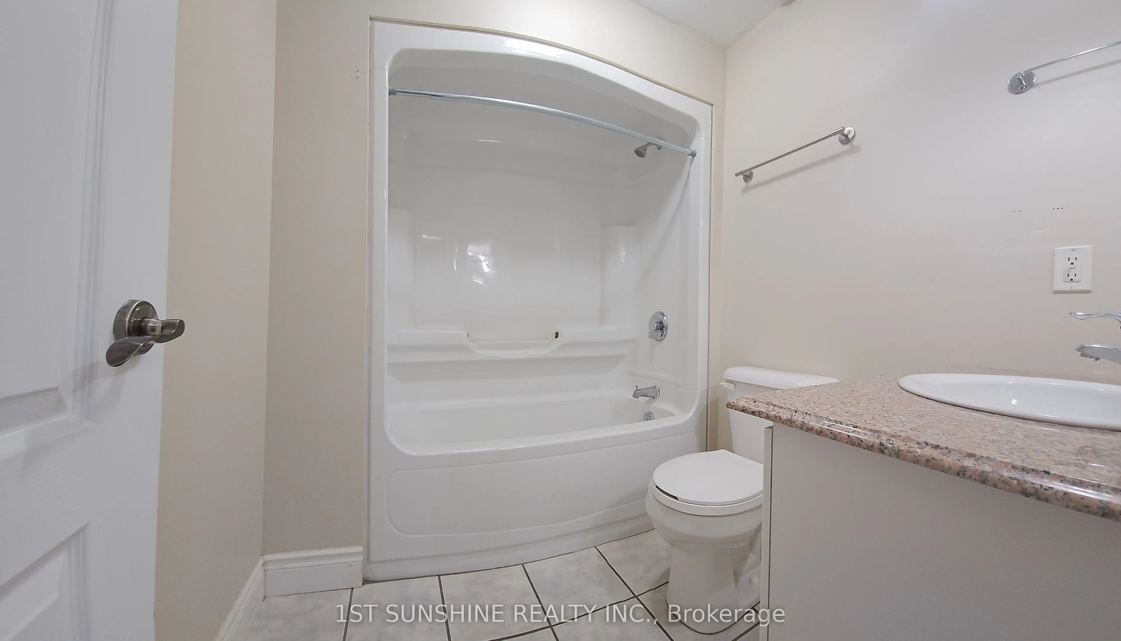 135 James Street S, #1110