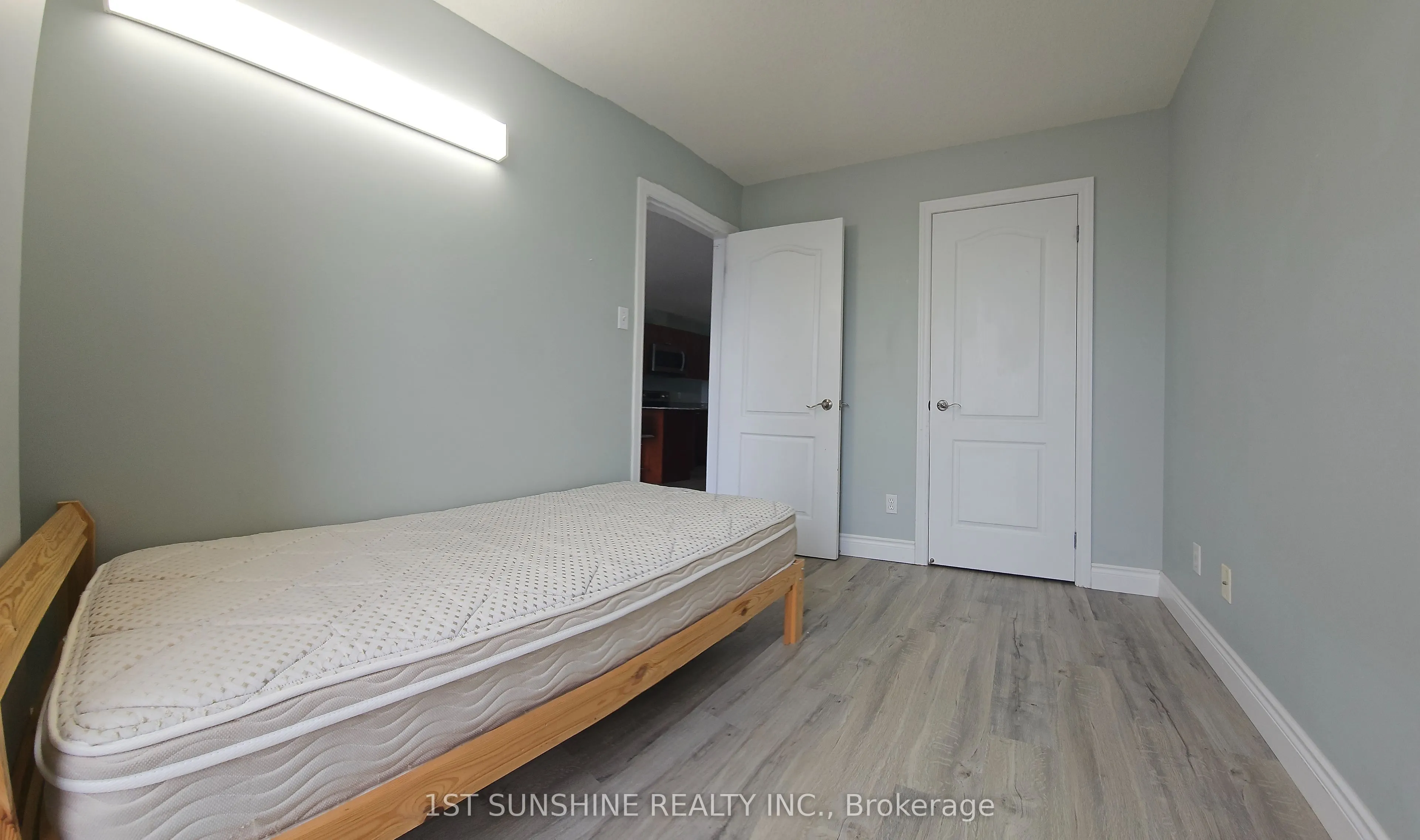 135 James Street S, #1110