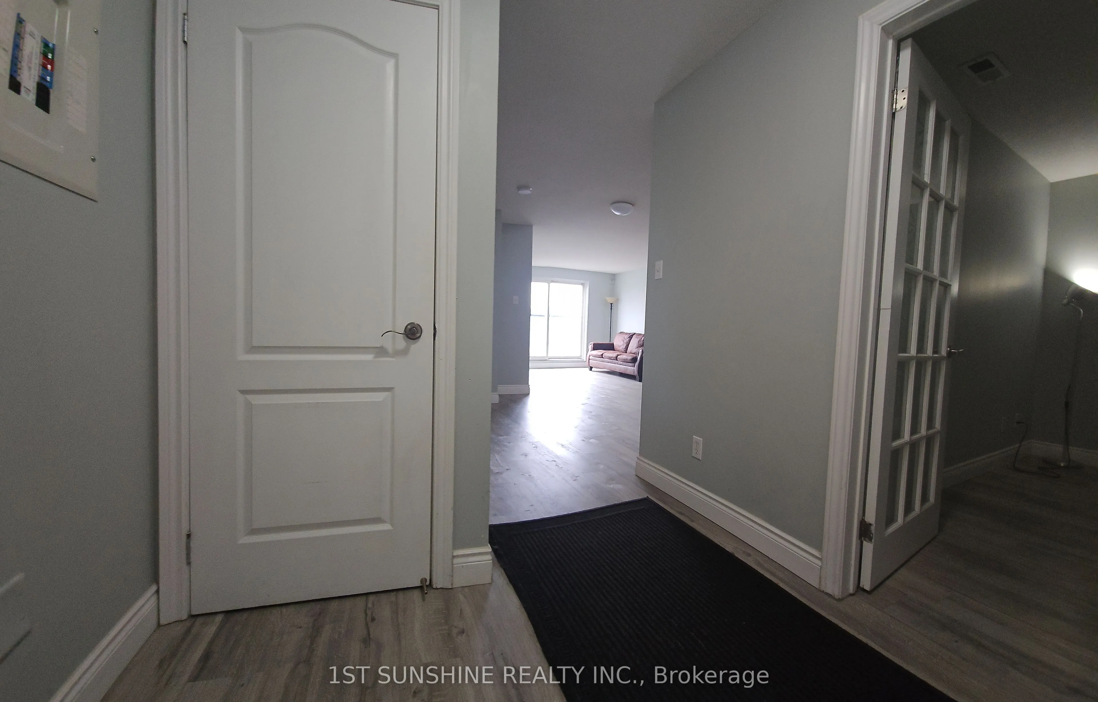135 James Street S, #1110