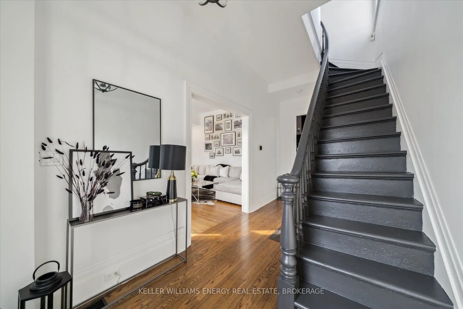 272 Ridout Street