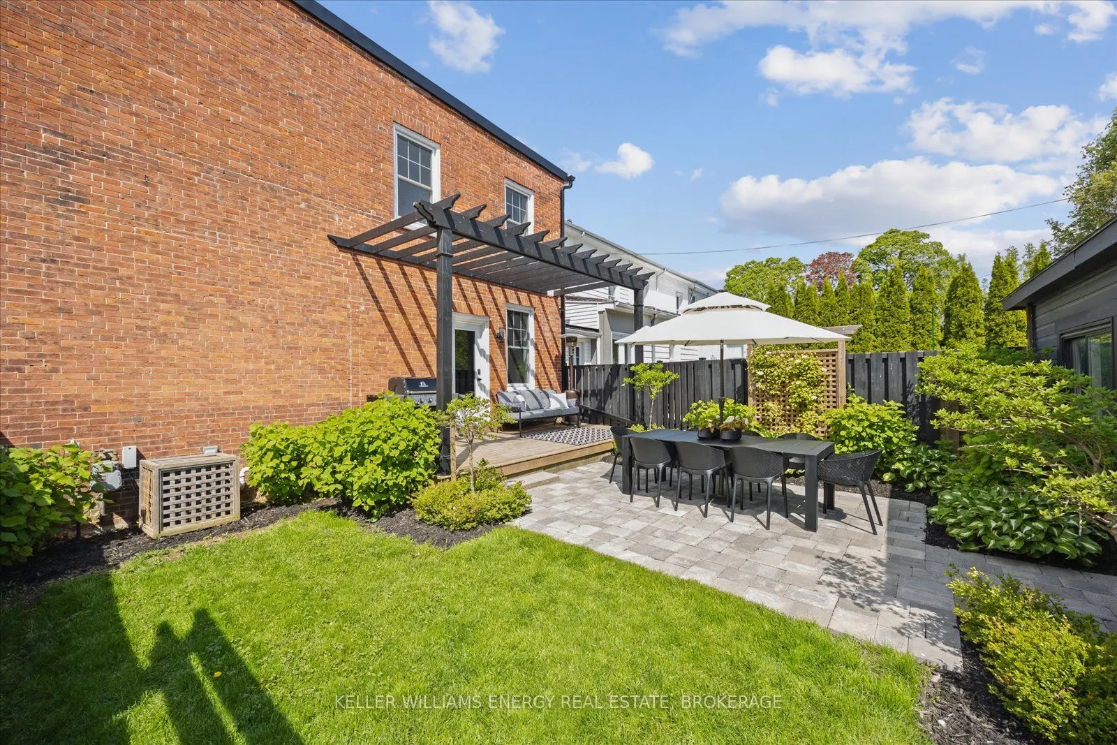 272 Ridout Street