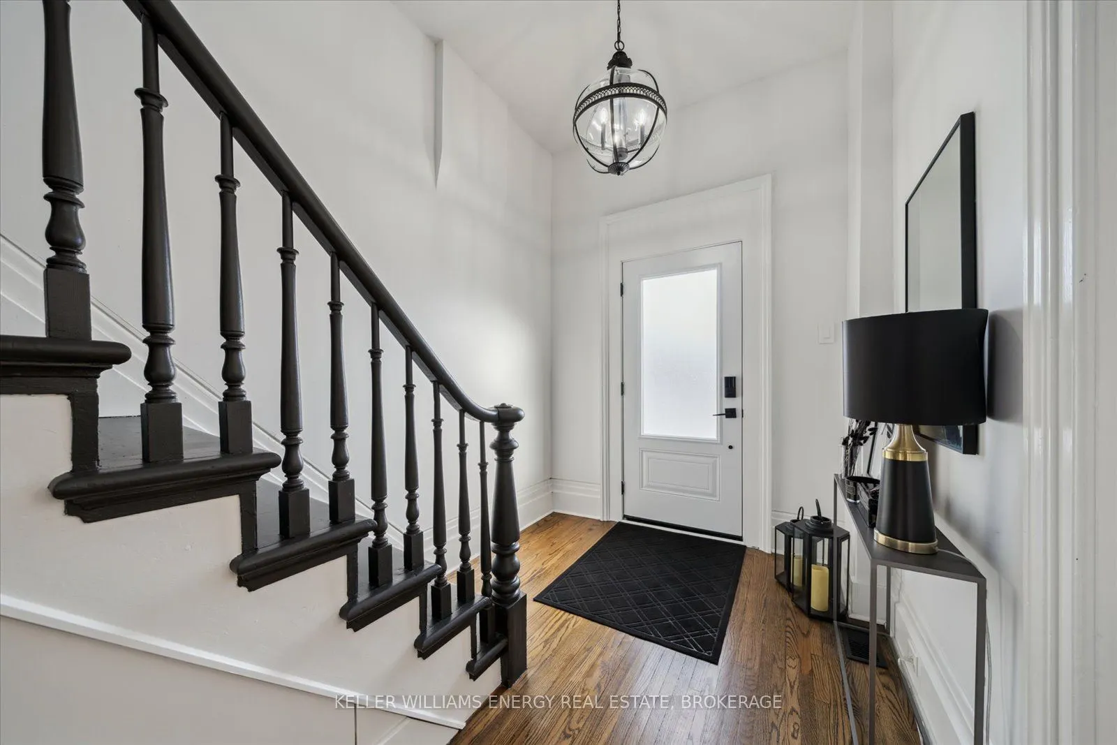 272 Ridout Street