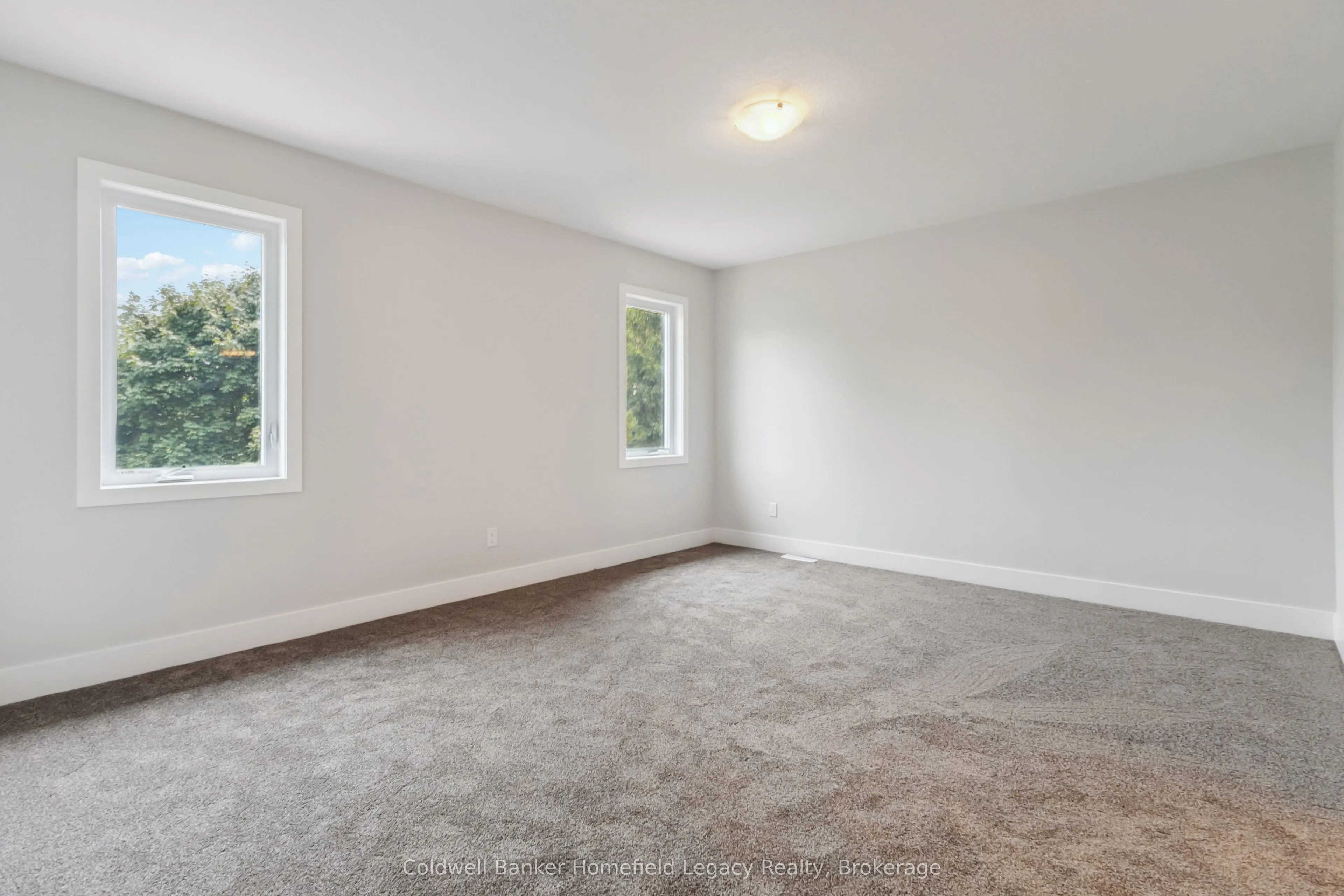 165 Egan Avenue, #4