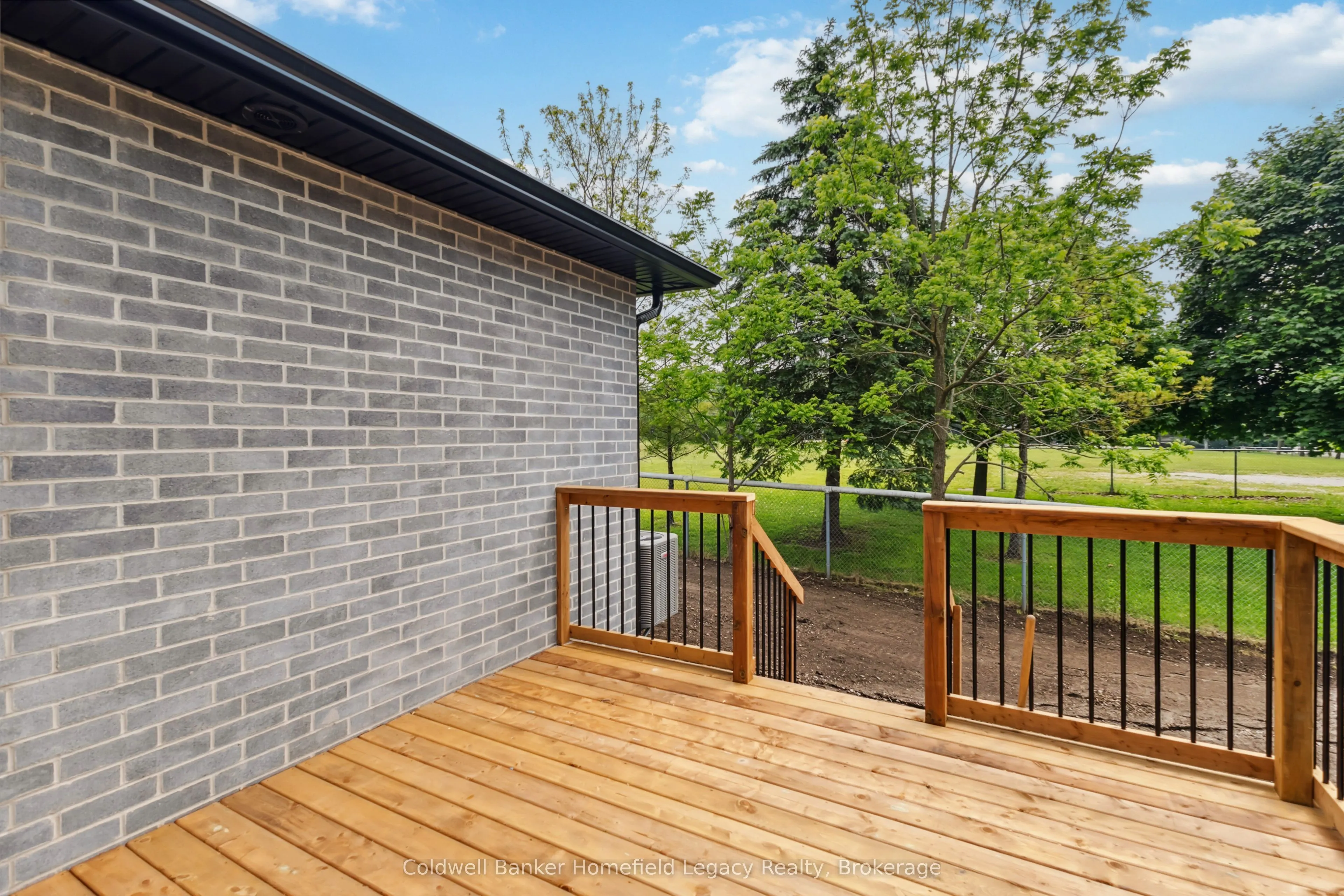 165 Egan Avenue, #4