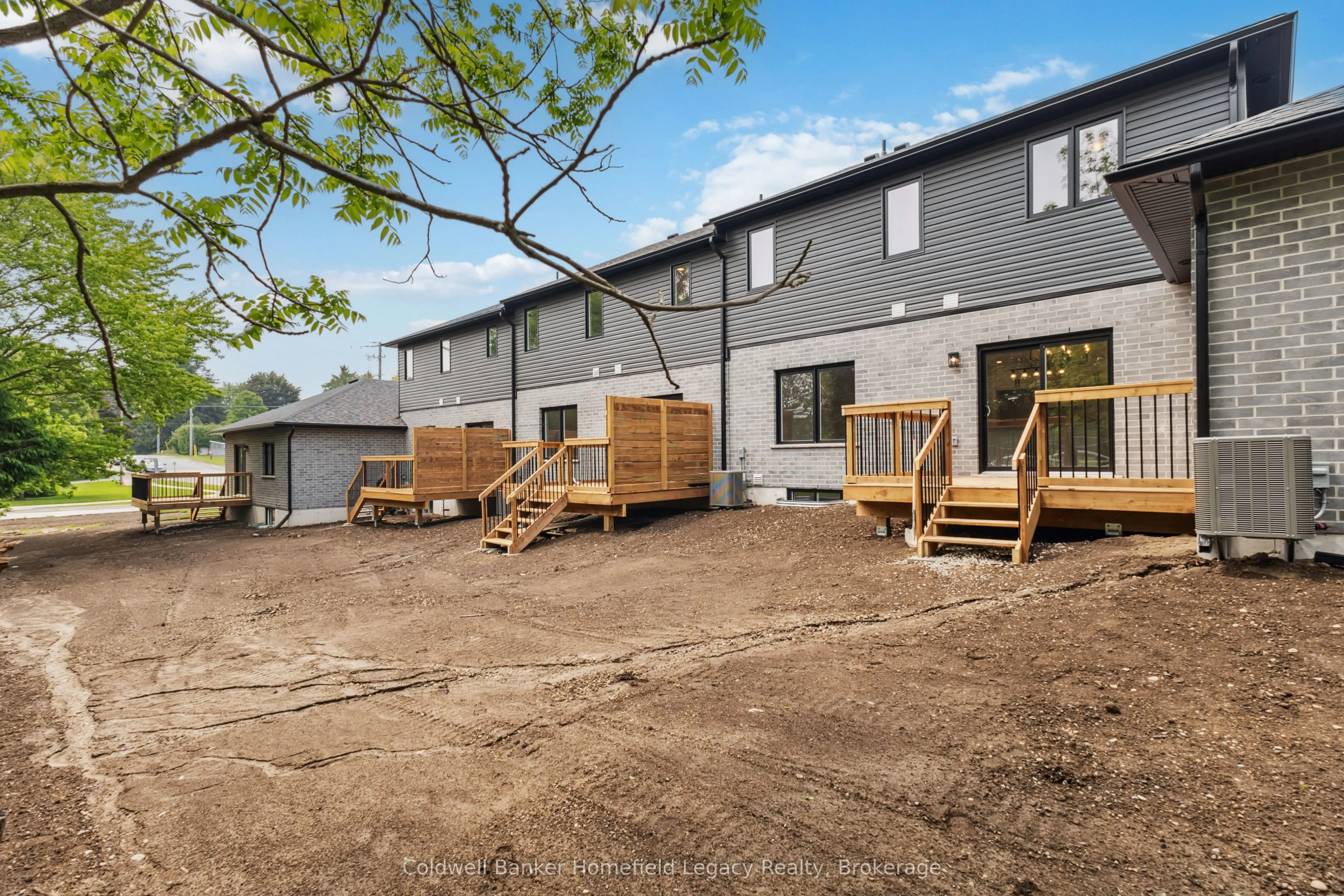 165 Egan Avenue, #4