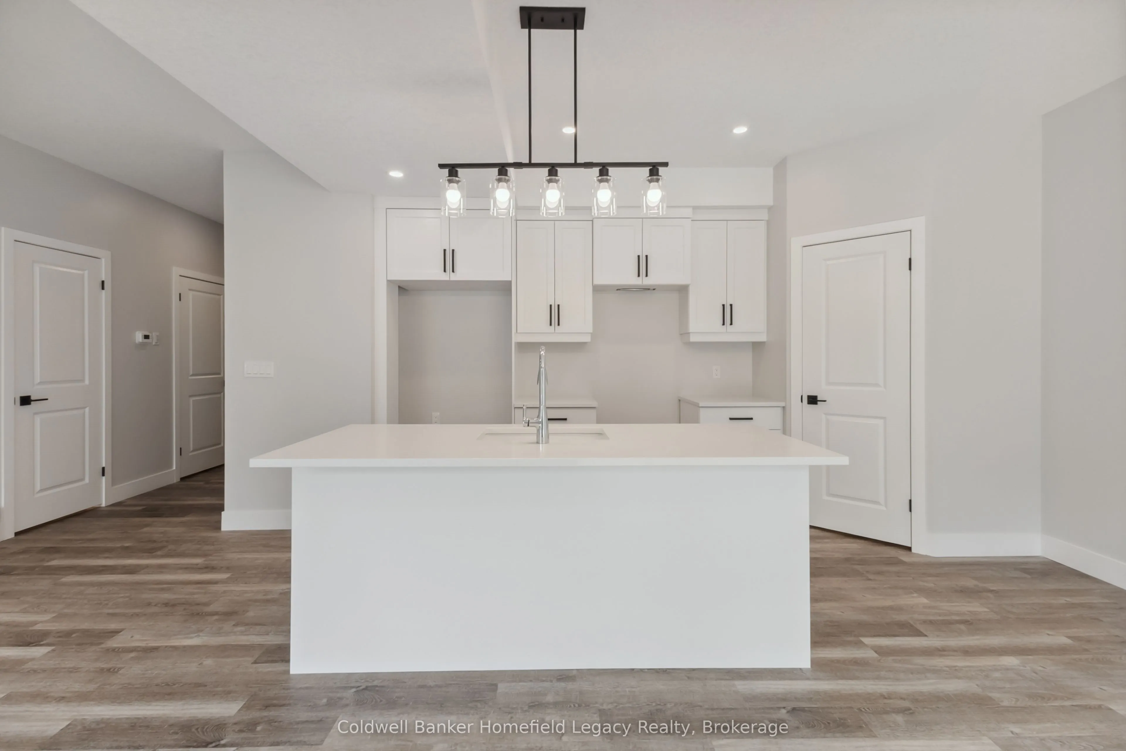 165 Egan Avenue, #4