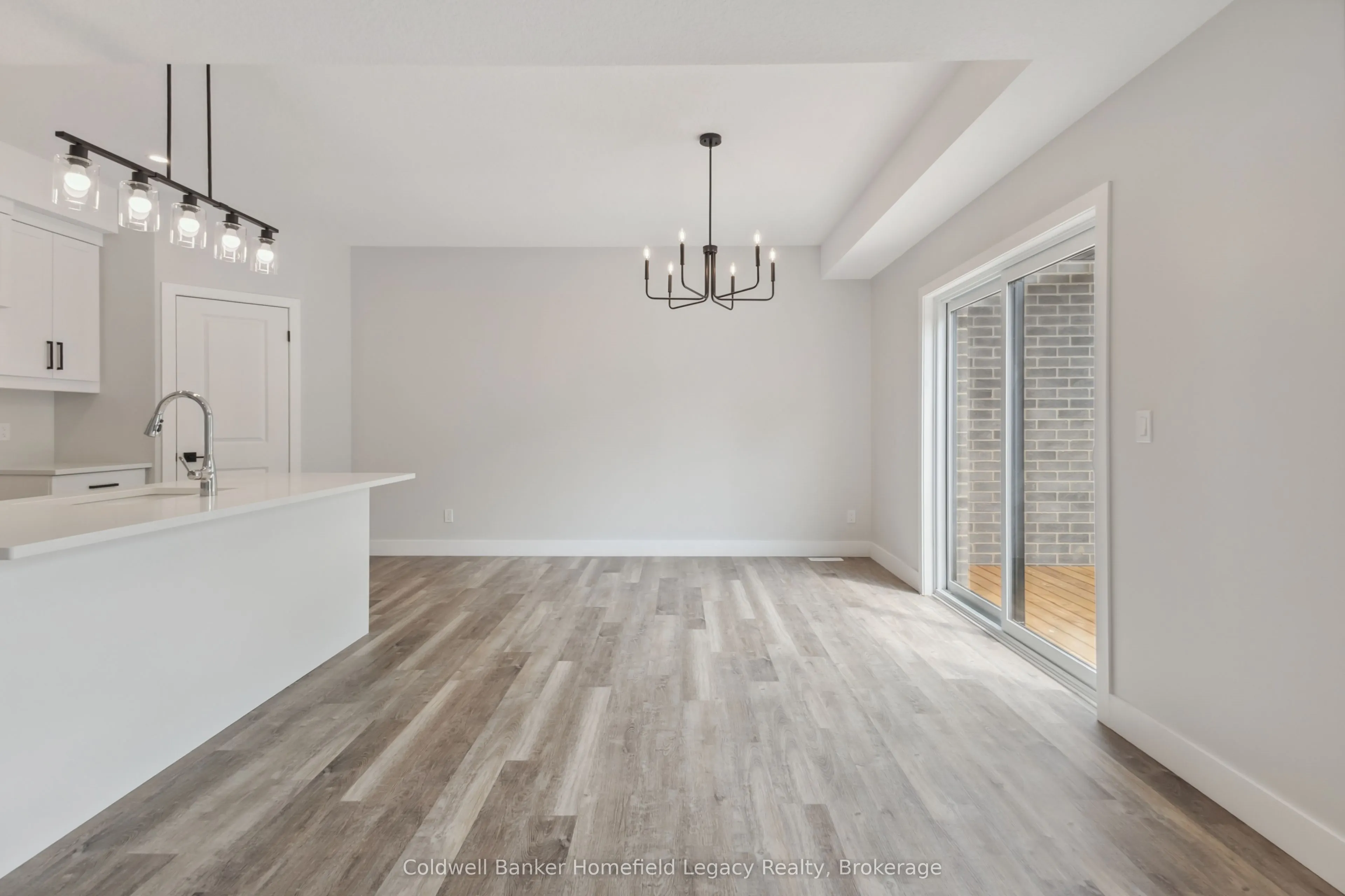 165 Egan Avenue, #4