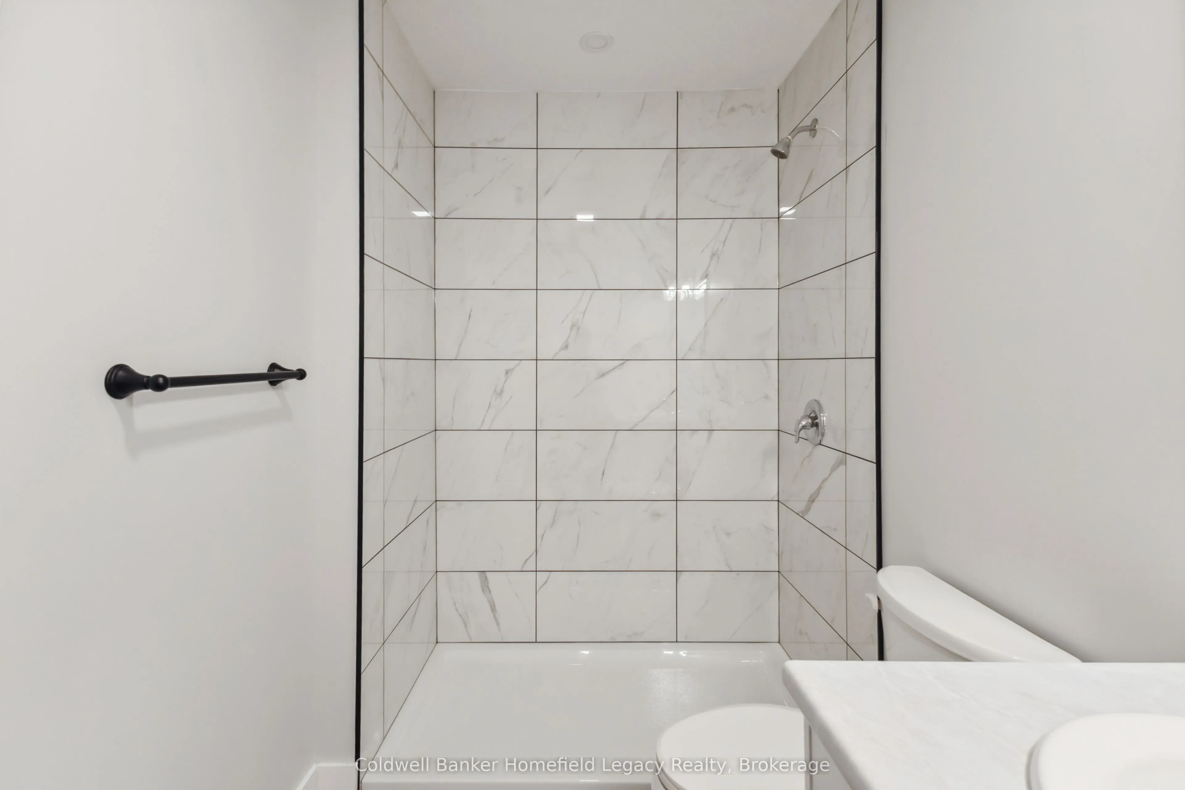 165 Egan Avenue, #4