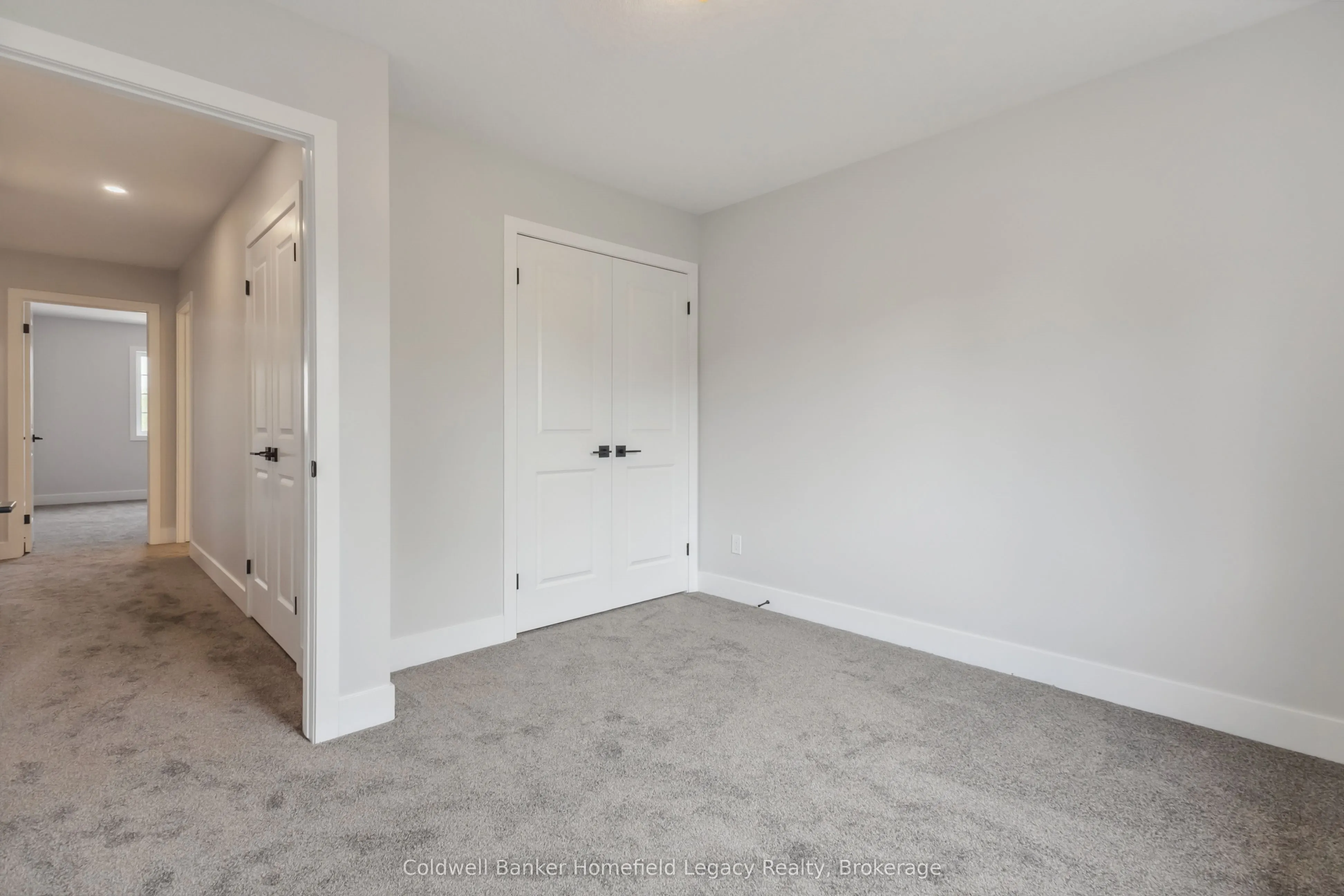 165 Egan Avenue, #4